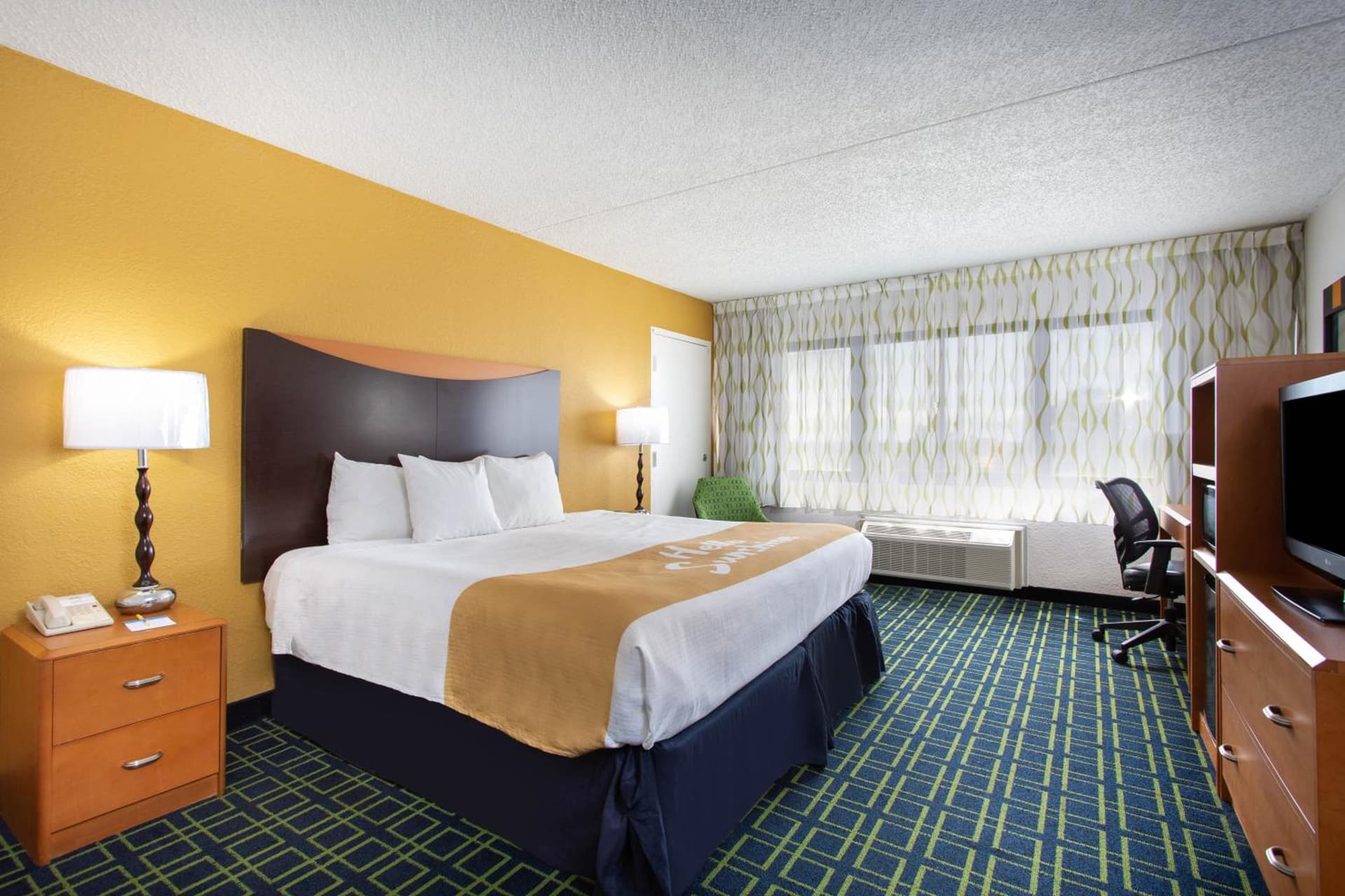 Days Inn by Wyndham Absecon Atlantic City Area property views in Absecon, NJ — gallery photo 3