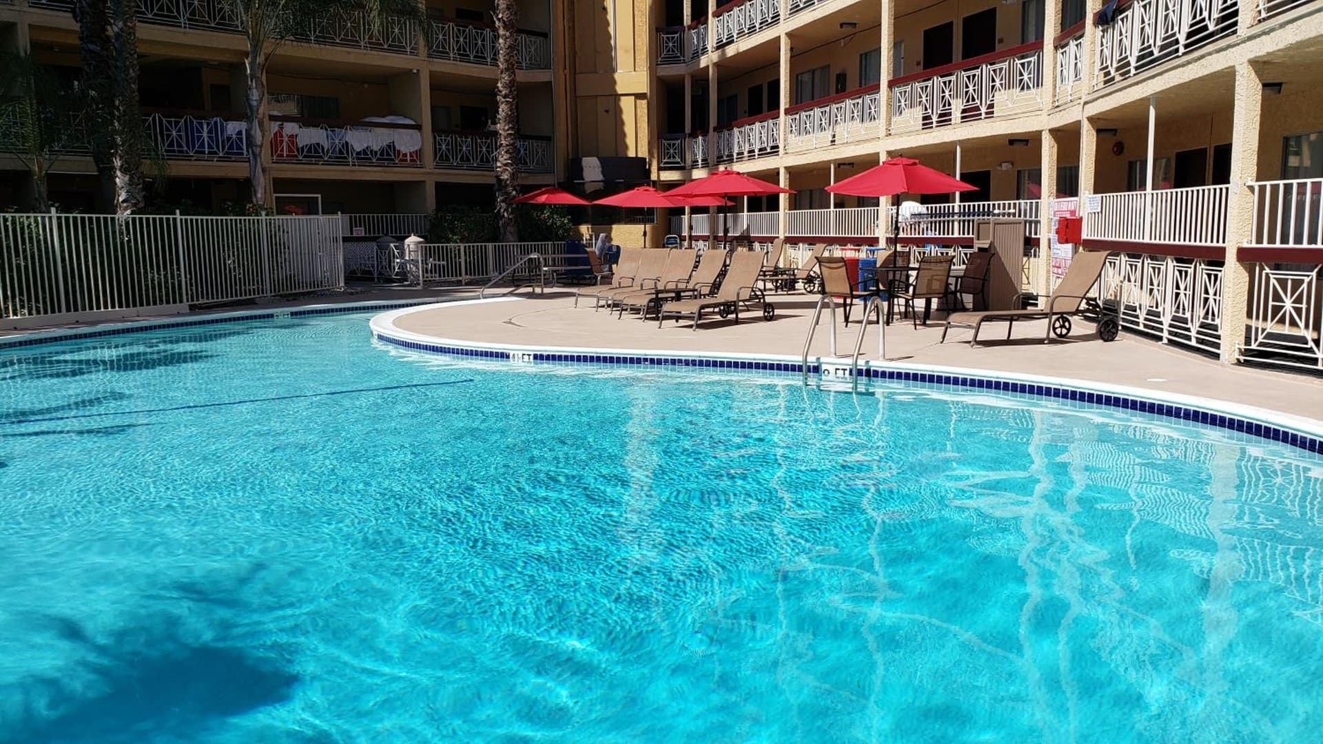 Ramada by Wyndham Burbank Airport gallery photo in Burbank, CA — image 24