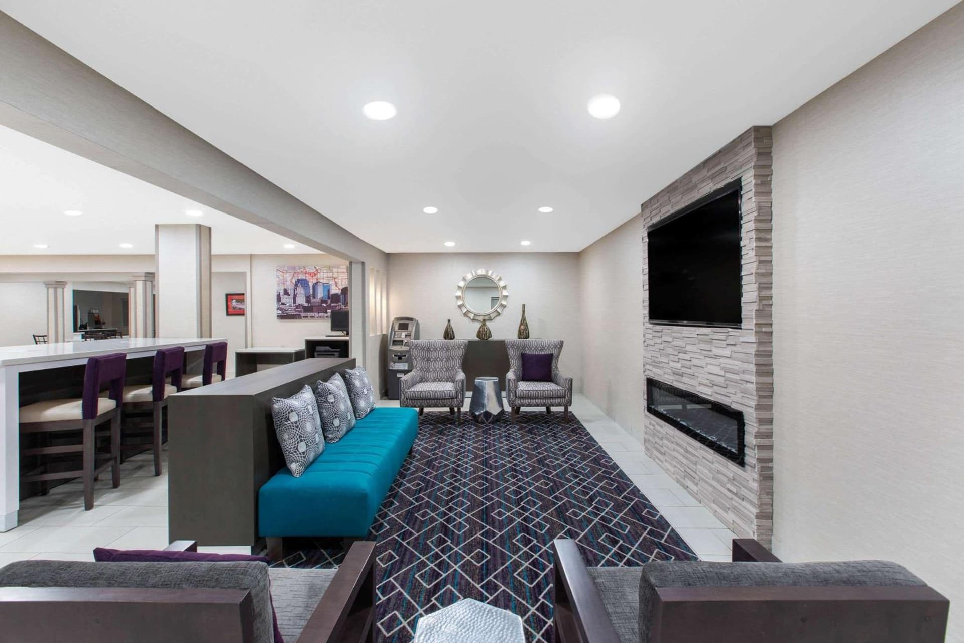 La Quinta by Wyndham Blue Springs gallery photo in Blue Springs, MO — image 18