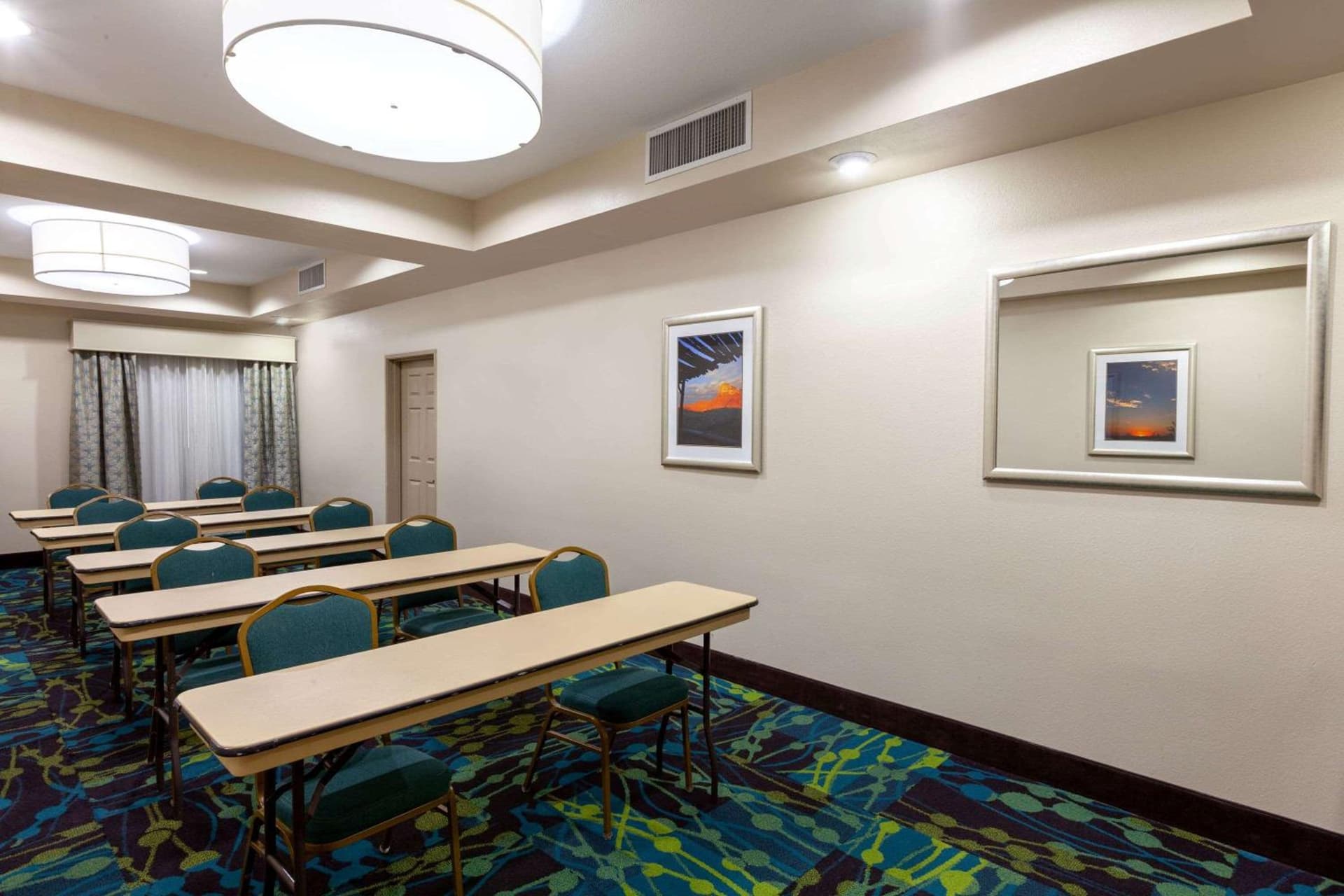 La Quinta by Wyndham Midland North gallery photo in Midland, TX — image 8
