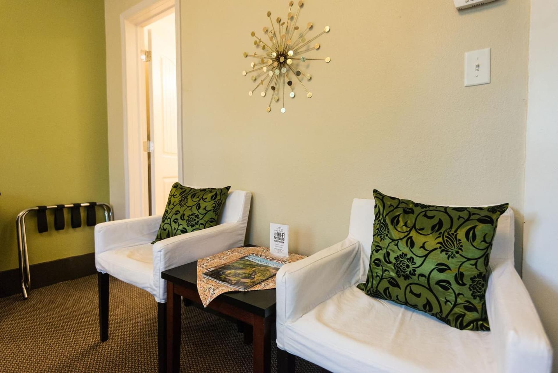 Camas Boutique Hotel gallery photo in Camas, WA — image 55