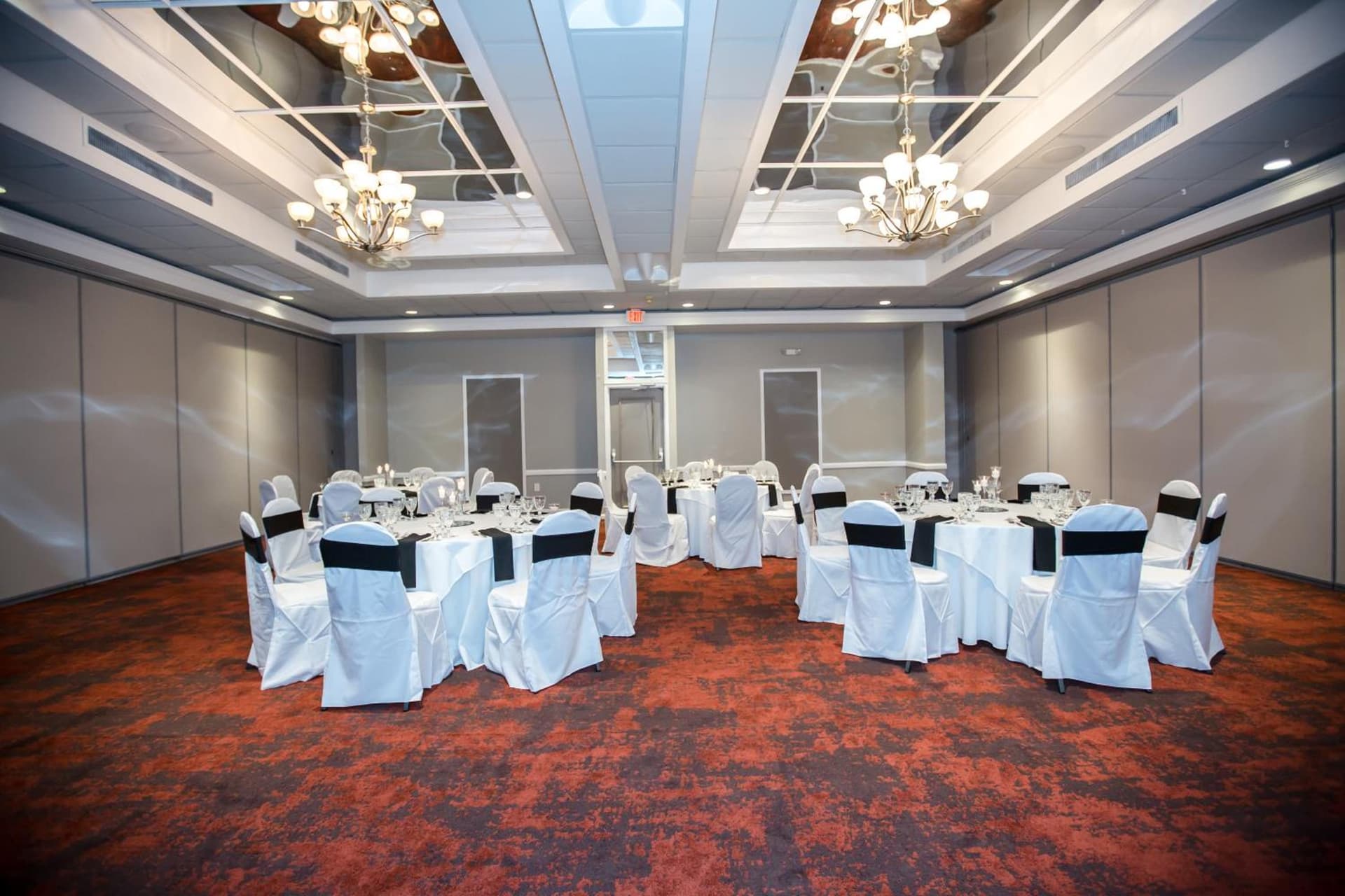 Ramada by Wyndham Jacksonville Hotel & Conference Center gallery photo in Jacksonville, FL — image 58