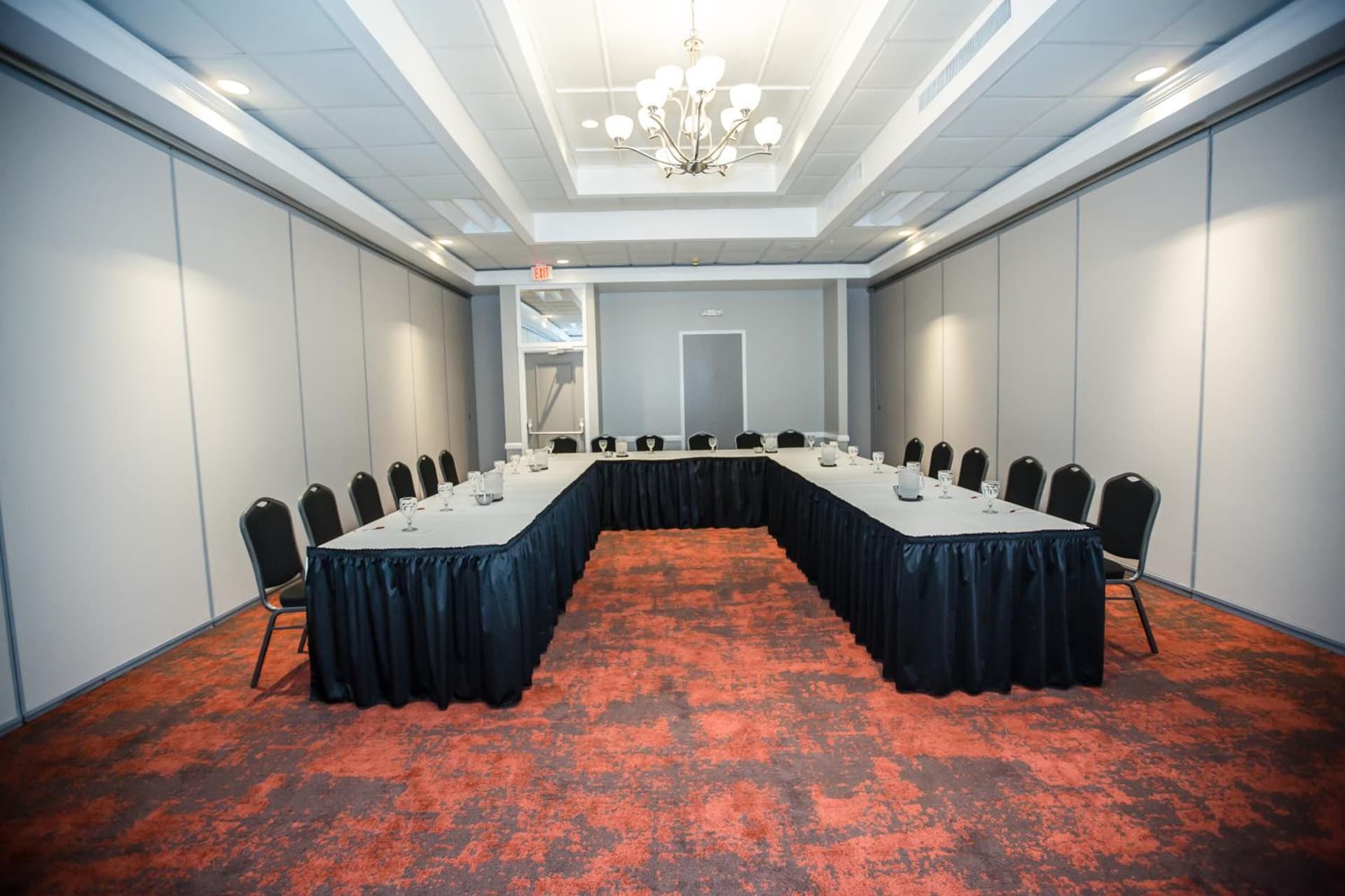 Ramada by Wyndham Jacksonville Hotel & Conference Center gallery photo in Jacksonville, FL — image 74
