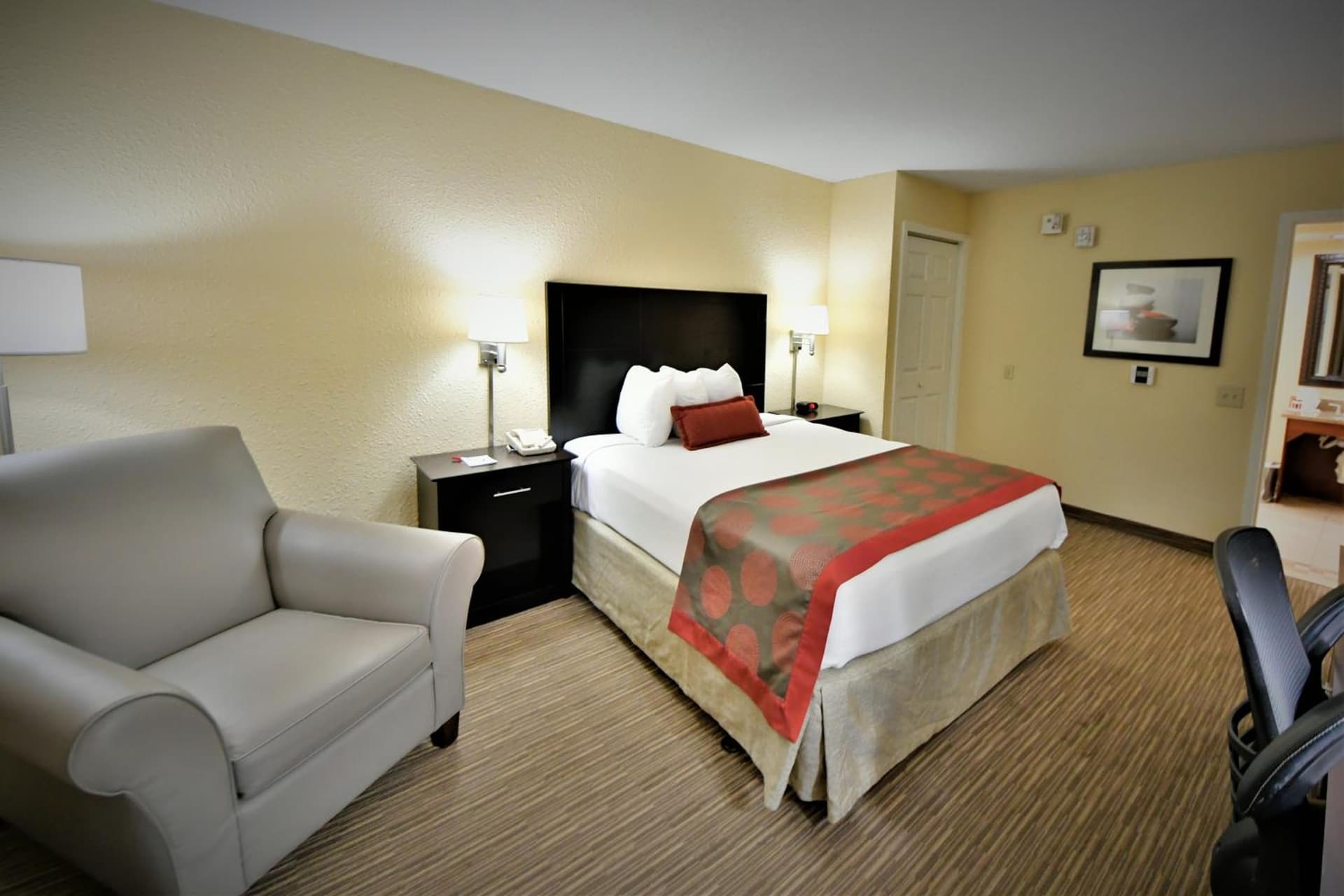 Ramada by Wyndham Jacksonville Hotel & Conference Center gallery photo in Jacksonville, FL — image 92