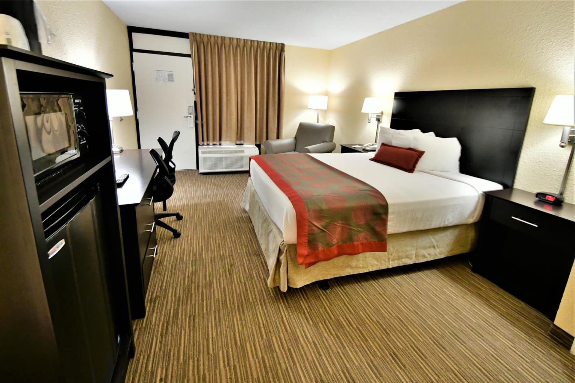 Ramada by Wyndham Jacksonville Hotel & Conference Center gallery photo in Jacksonville, FL — image 68