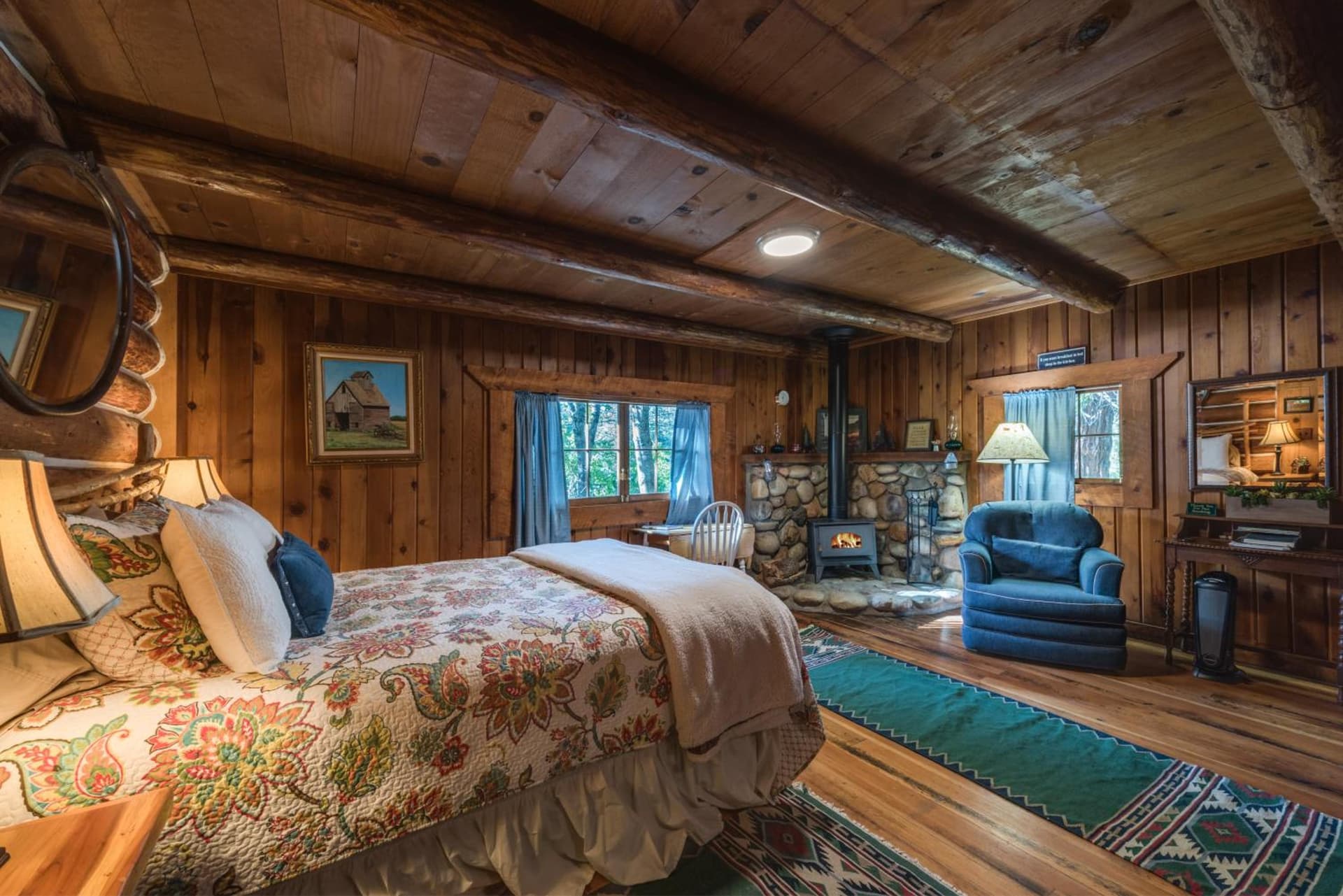 The Davies Family Inn gallery photo in Placerville, CA — image 14