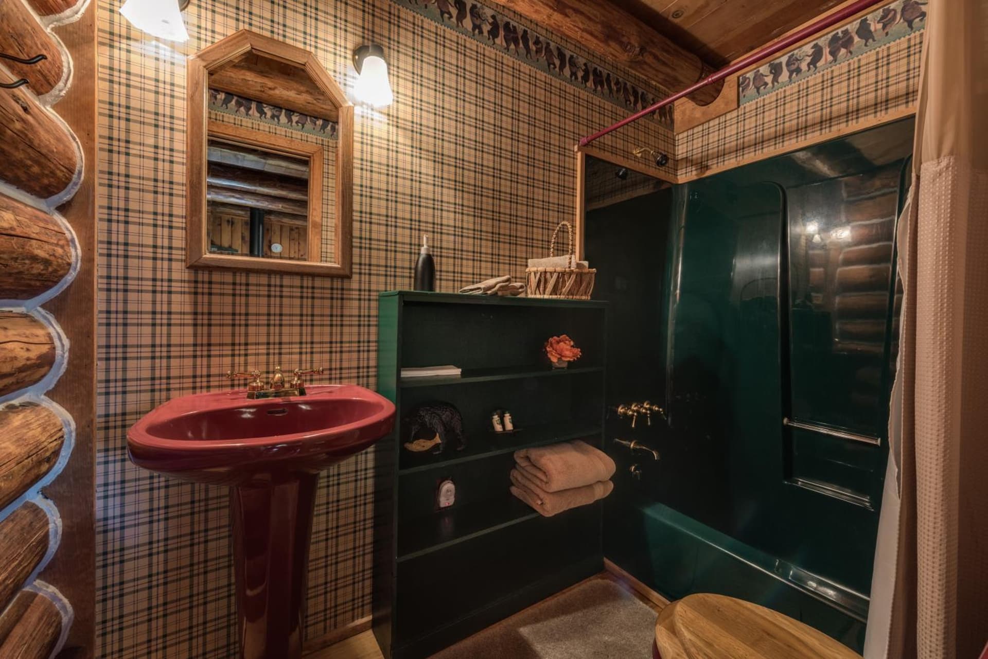 The Davies Family Inn gallery photo in Placerville, CA — image 12