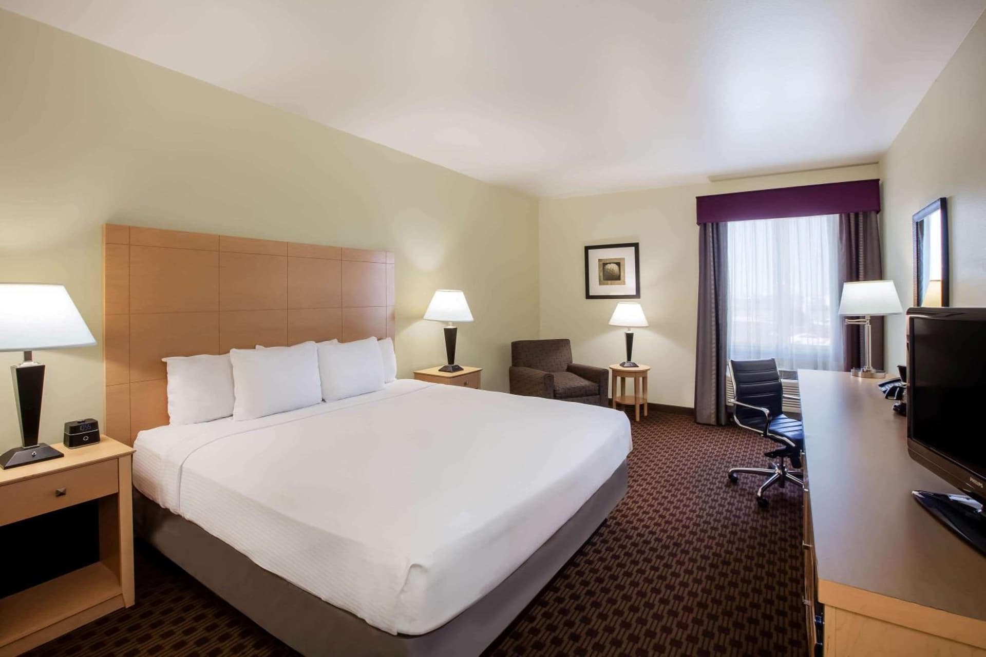 La Quinta by Wyndham Odessa North gallery photo in Odessa, TX — image 7