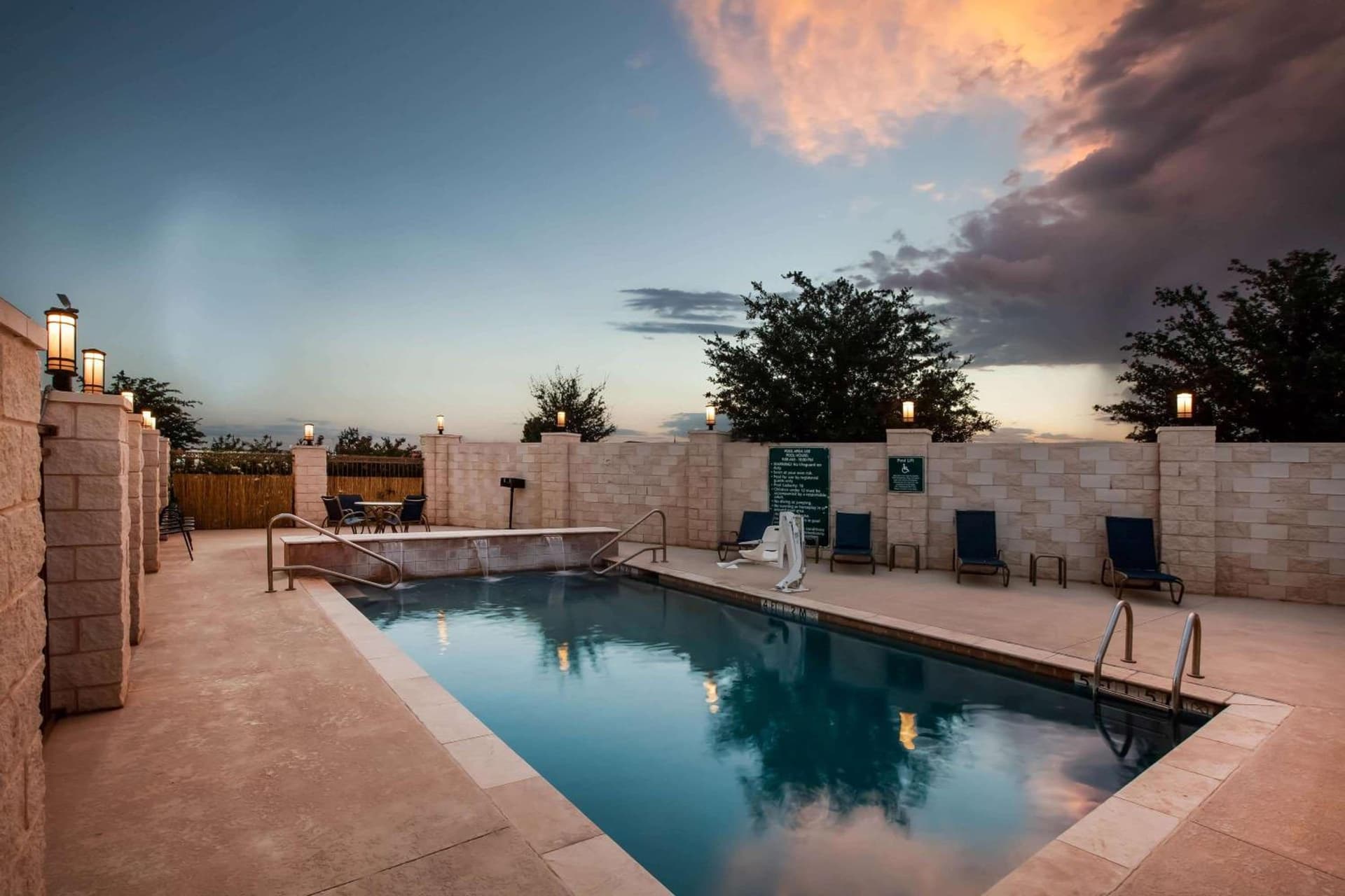 La Quinta by Wyndham Odessa North gallery photo in Odessa, TX — image 18