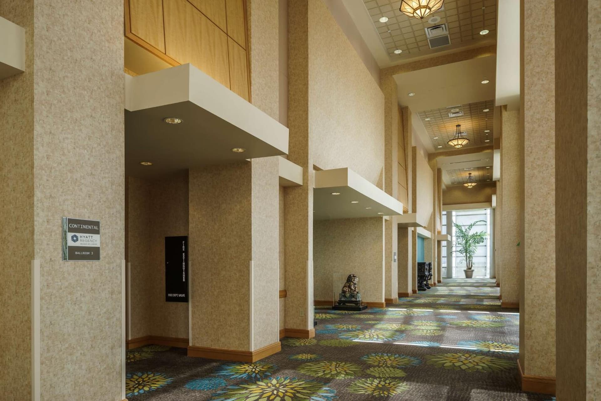 Hyatt Regency Orlando International Airport Hotel gallery photo in Orlando, FL — image 4