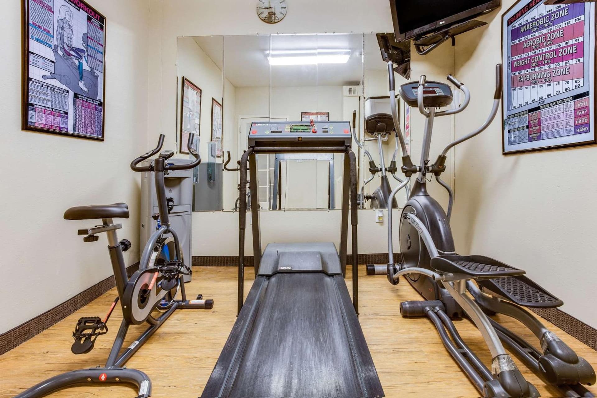 MainStay Suites at PGA Village gallery photo in Port Saint Lucie, FL — image 11