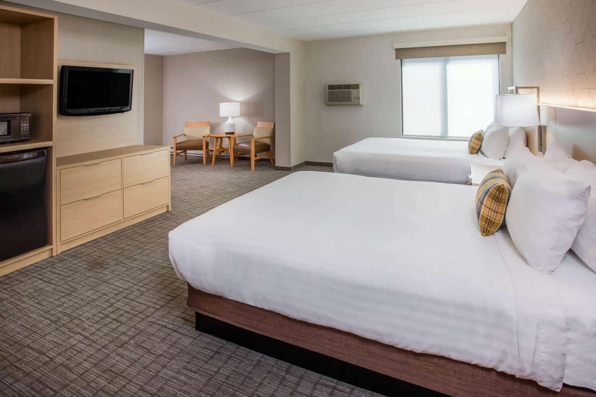 Days Inn & Suites by Wyndham Duluth by the Mall gallery photo in Duluth, MN — image 35