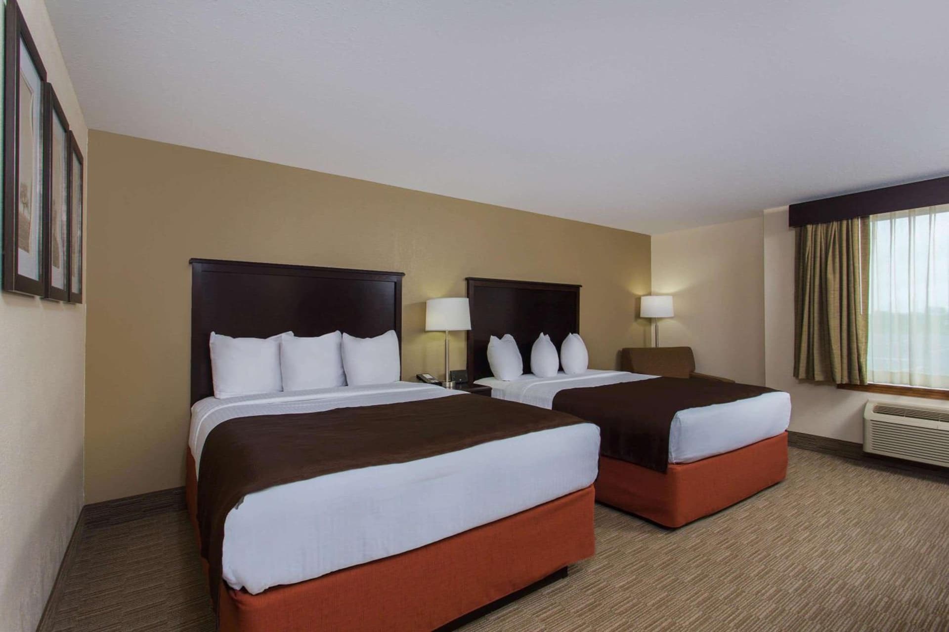 AmericInn by Wyndham Janesville gallery photo in Janesville, WI — image 22