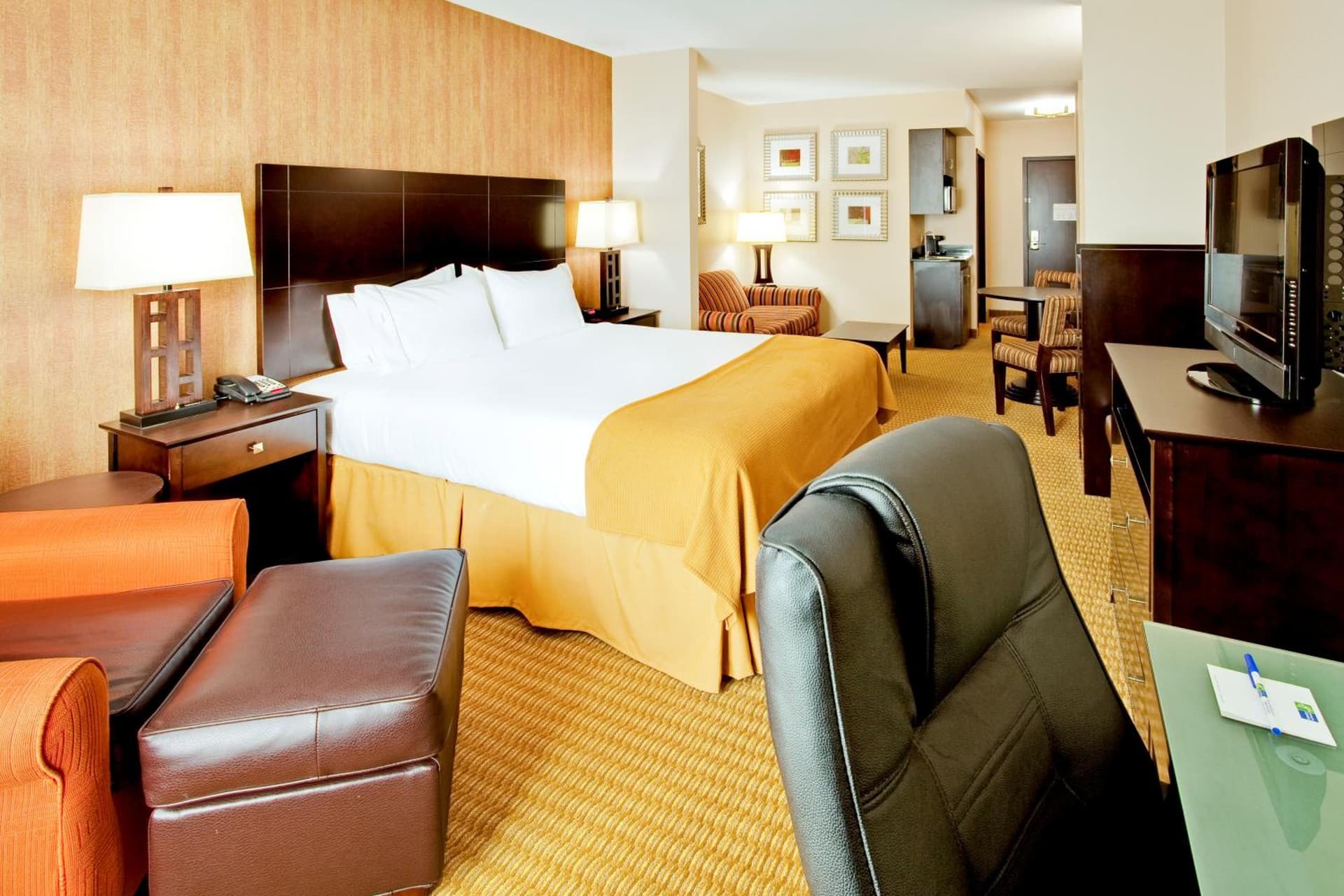 Holiday Inn Express Hotel & Suites Lebanon by IHG gallery photo in Lebanon, PA — image 29