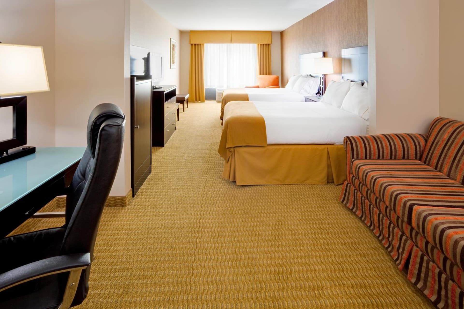 Holiday Inn Express Hotel & Suites Lebanon by IHG gallery photo in Lebanon, PA — image 27