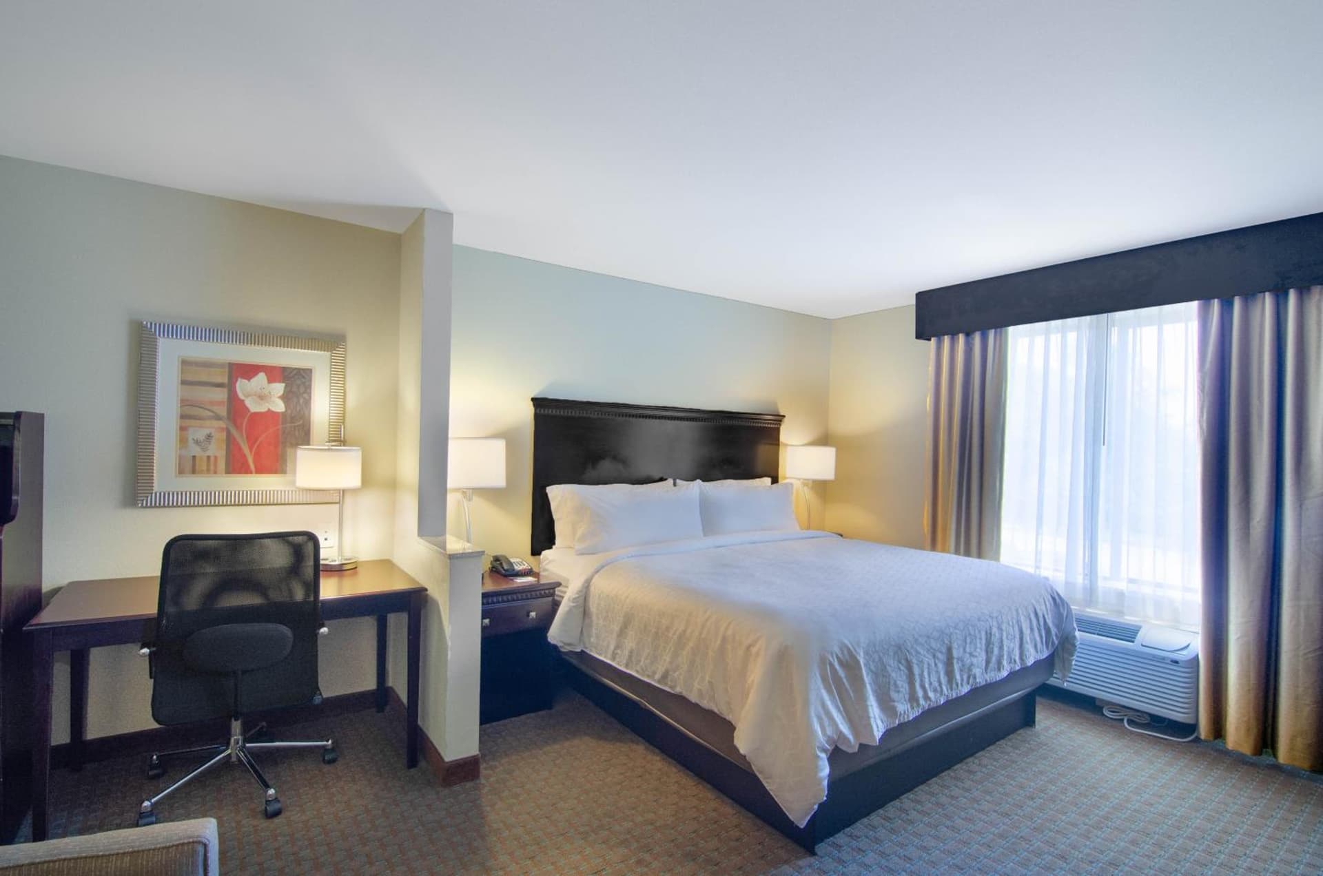 Comfort Suites Mobile-South Alabama University Area gallery photo in Mobile, AL — image 6