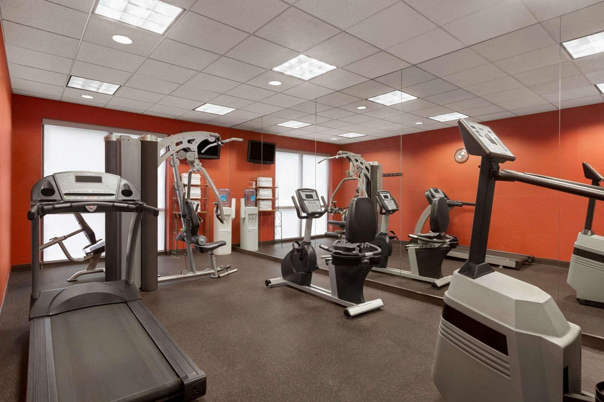 Ramada by Wyndham Suites Orlando Airport- Free Airport Shuttle gallery photo in Orlando, FL — image 29