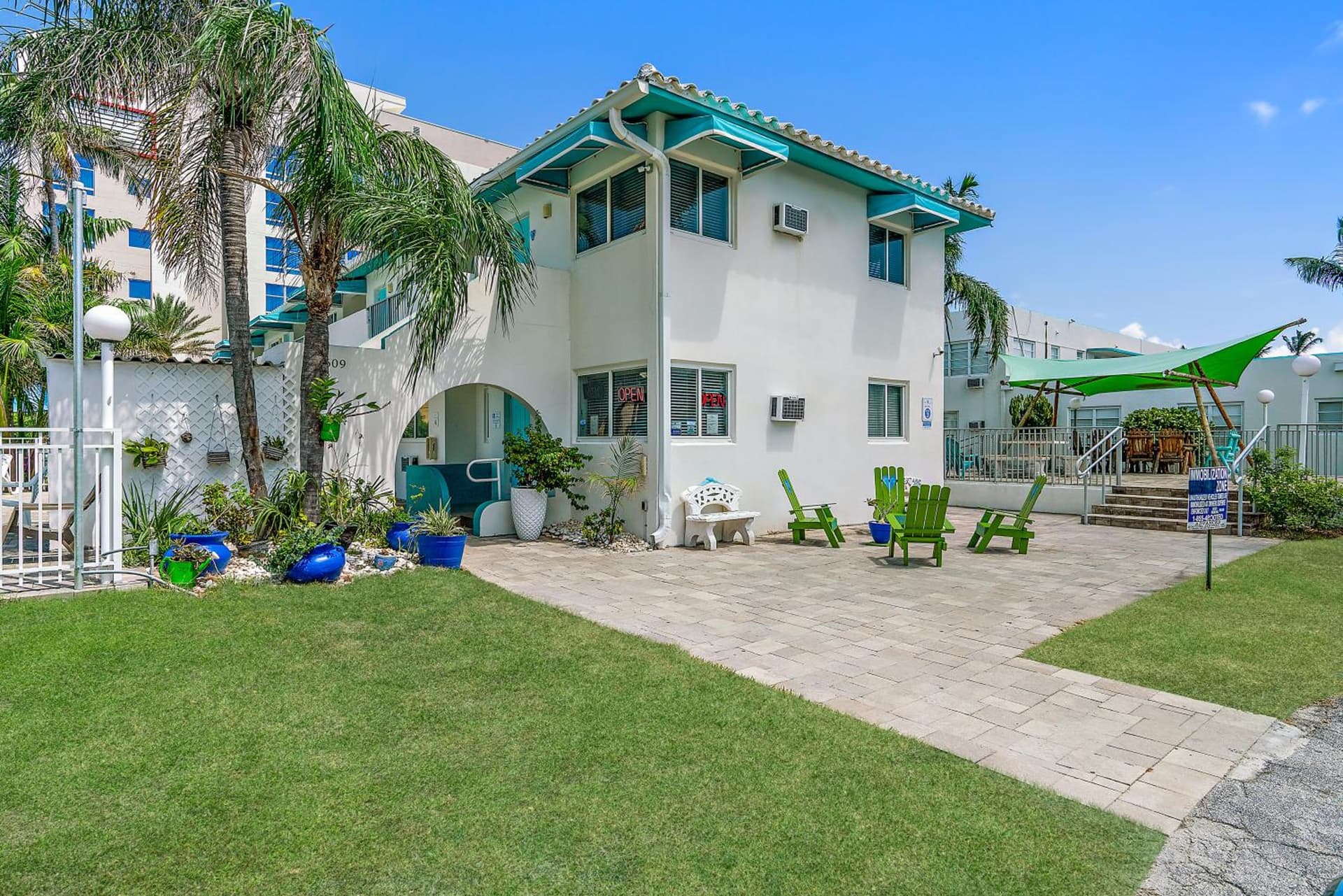 Hollywood Beachside Boutique Suite gallery photo in Hollywood, FL — image 15