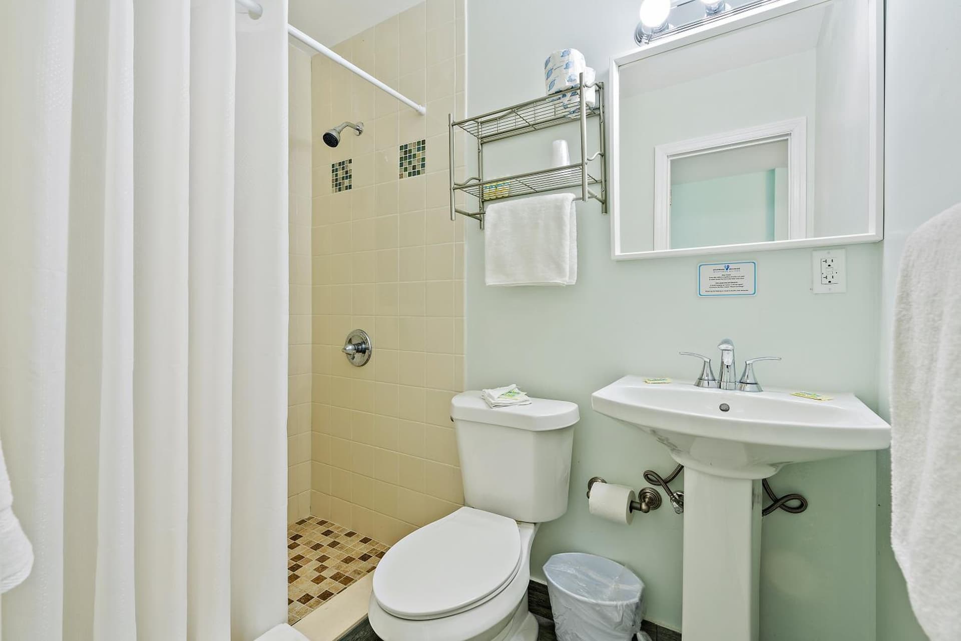 Hollywood Beachside Boutique Suite gallery photo in Hollywood, FL — image 34