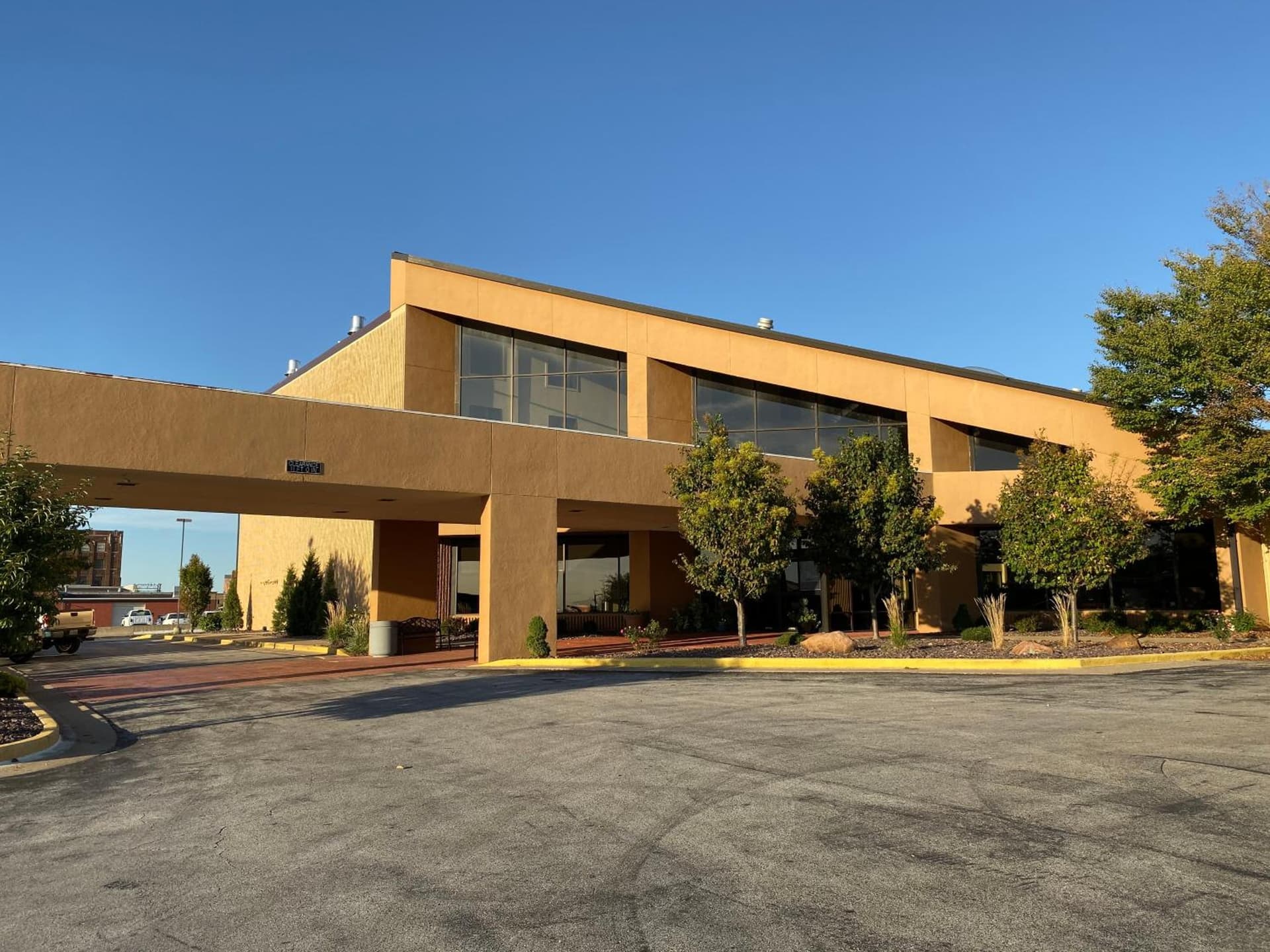 The Atrium Hotel on Third featured exterior or lobby in Quincy, IL — similar hotel
