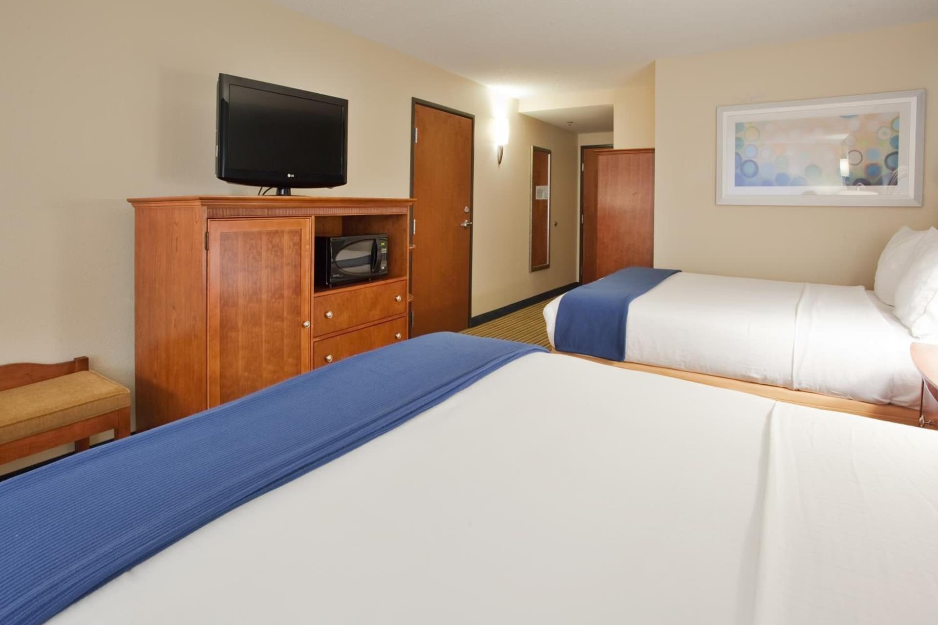 Holiday Inn Express Hotel & Suites Fredericksburg by IHG gallery photo in Fredericksburg, VA — image 60