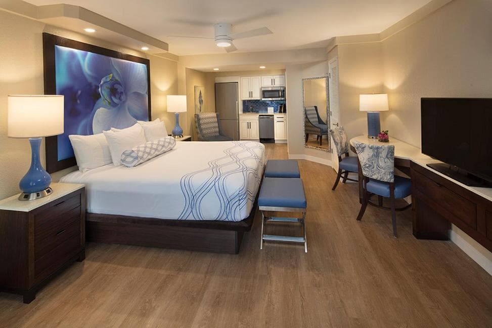 Lido Beach Resort - Sarasota gallery photo in Sarasota, FL — image 8