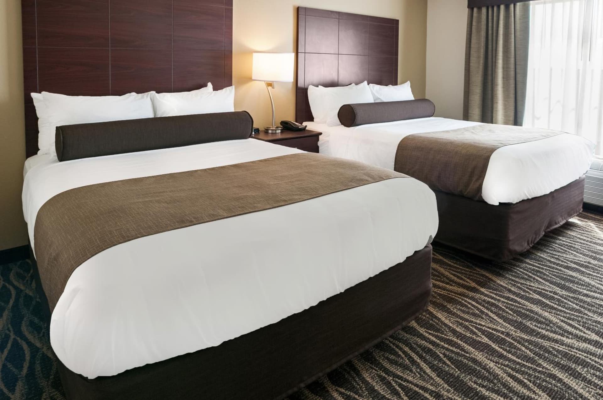 Cobblestone Hotel & Suites Appleton International Airport gallery photo in Neenah, WI — image 26