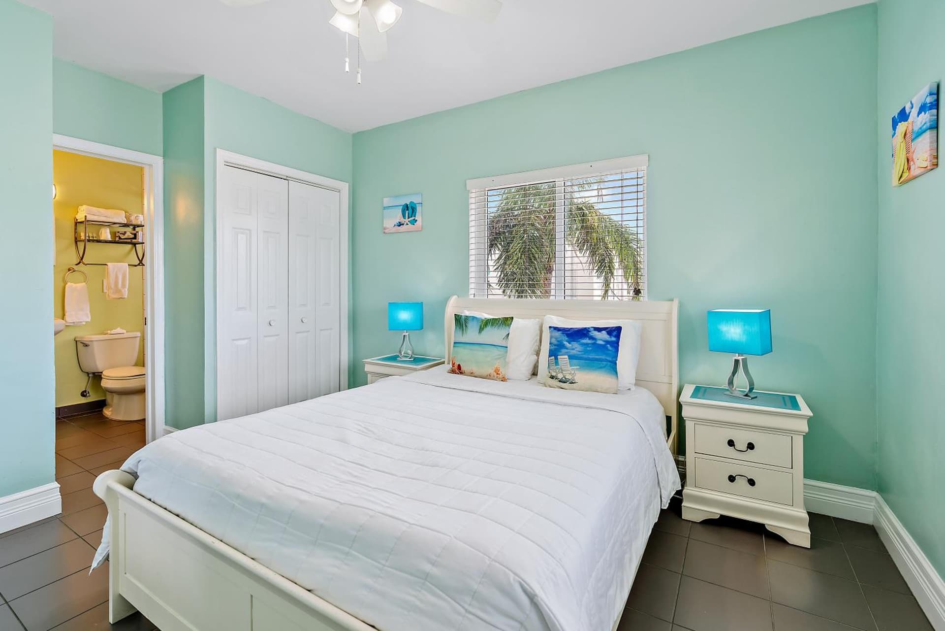 Hollywood Beachside Boutique Suite gallery photo in Hollywood, FL — image 32