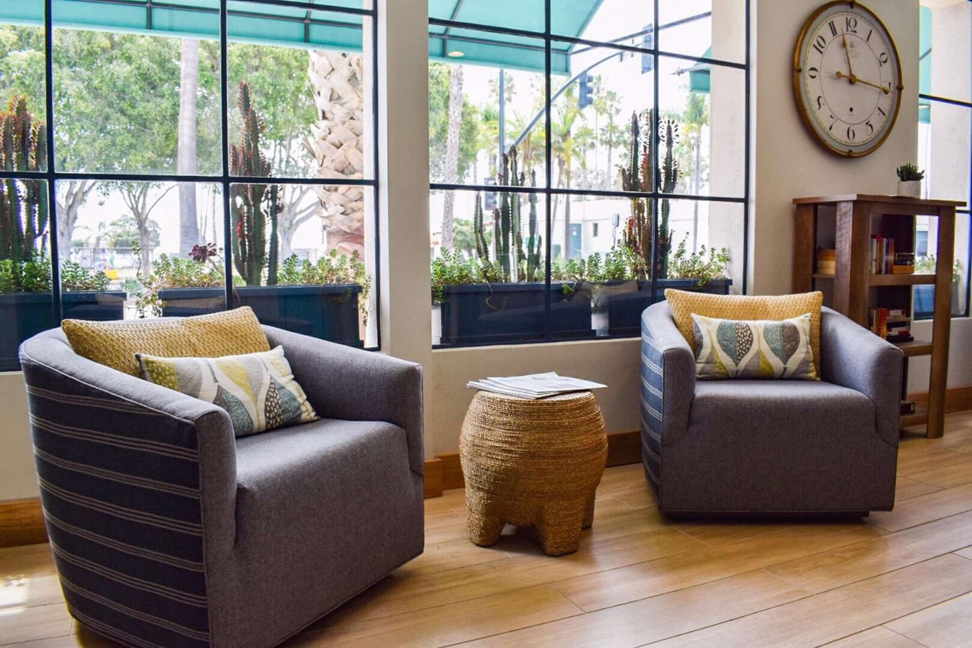 Beachside Inn gallery photo in Santa Barbara, CA — image 97