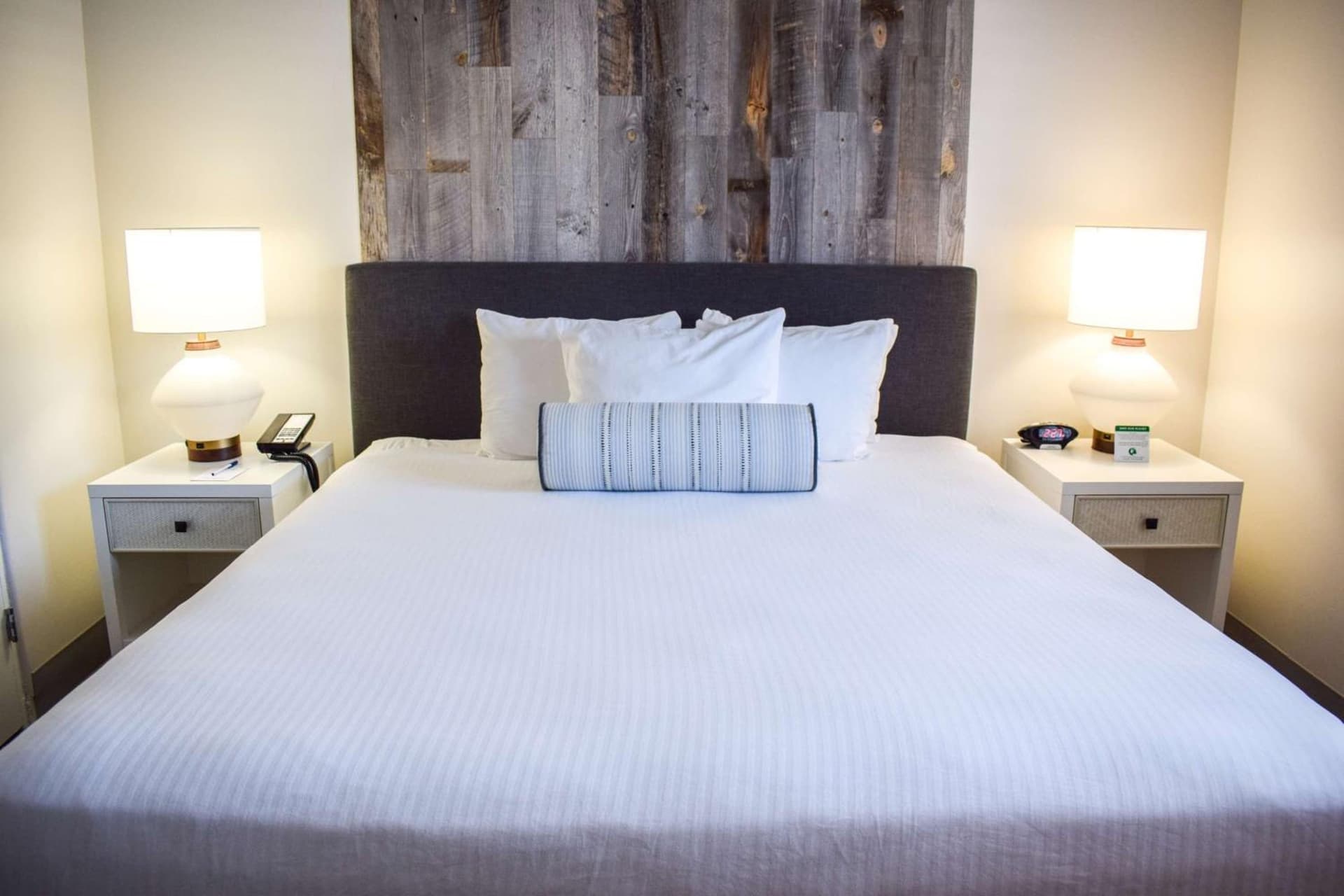 Beachside Inn gallery photo in Santa Barbara, CA — image 147