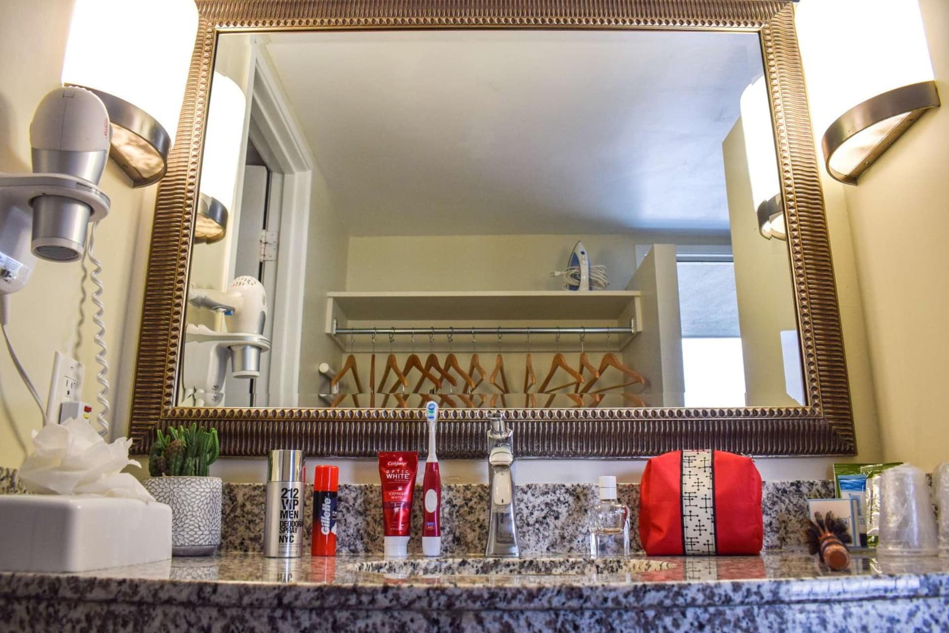 Beachside Inn gallery photo in Santa Barbara, CA — image 99