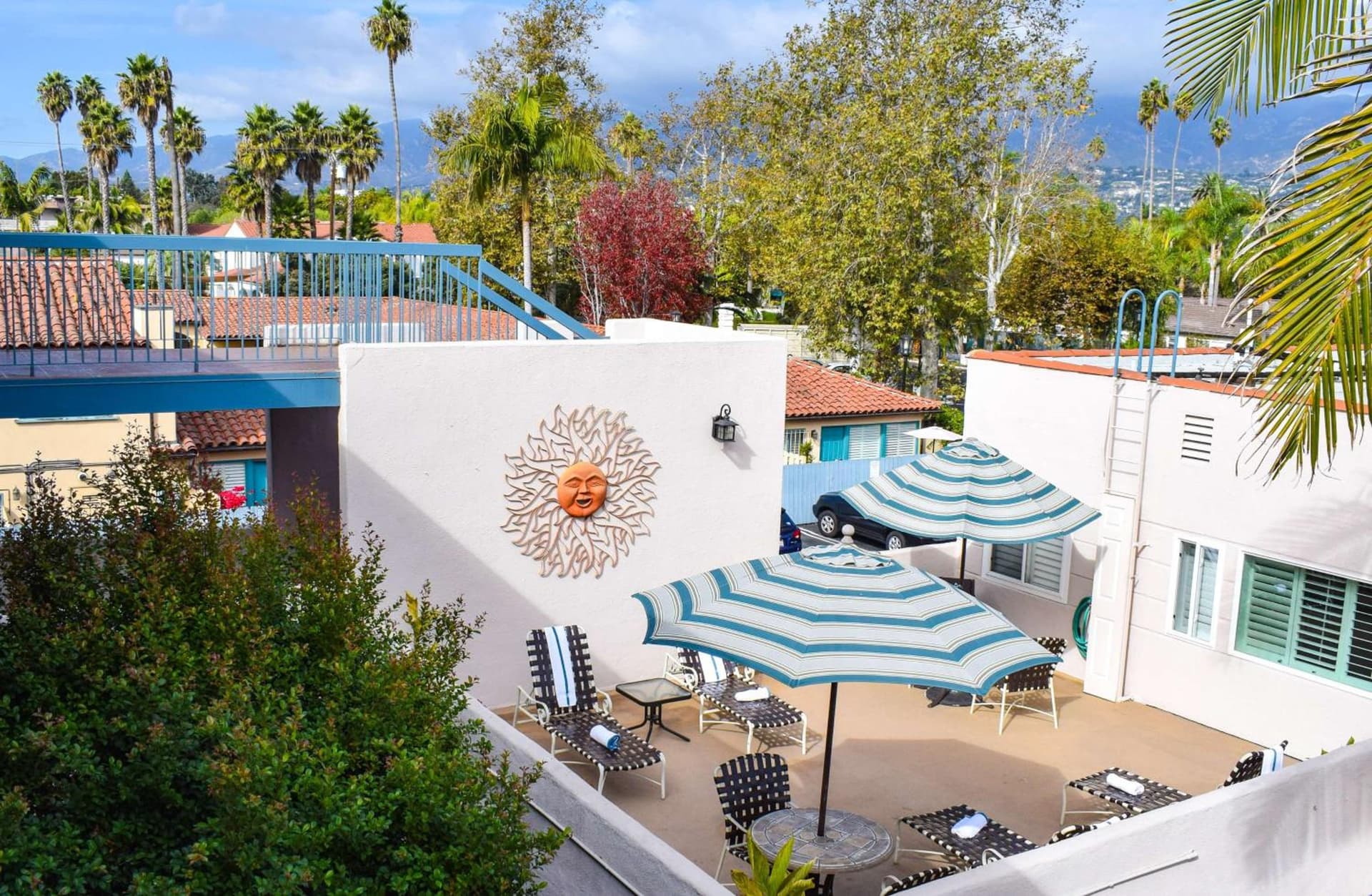 Beachside Inn gallery photo in Santa Barbara, CA — image 85