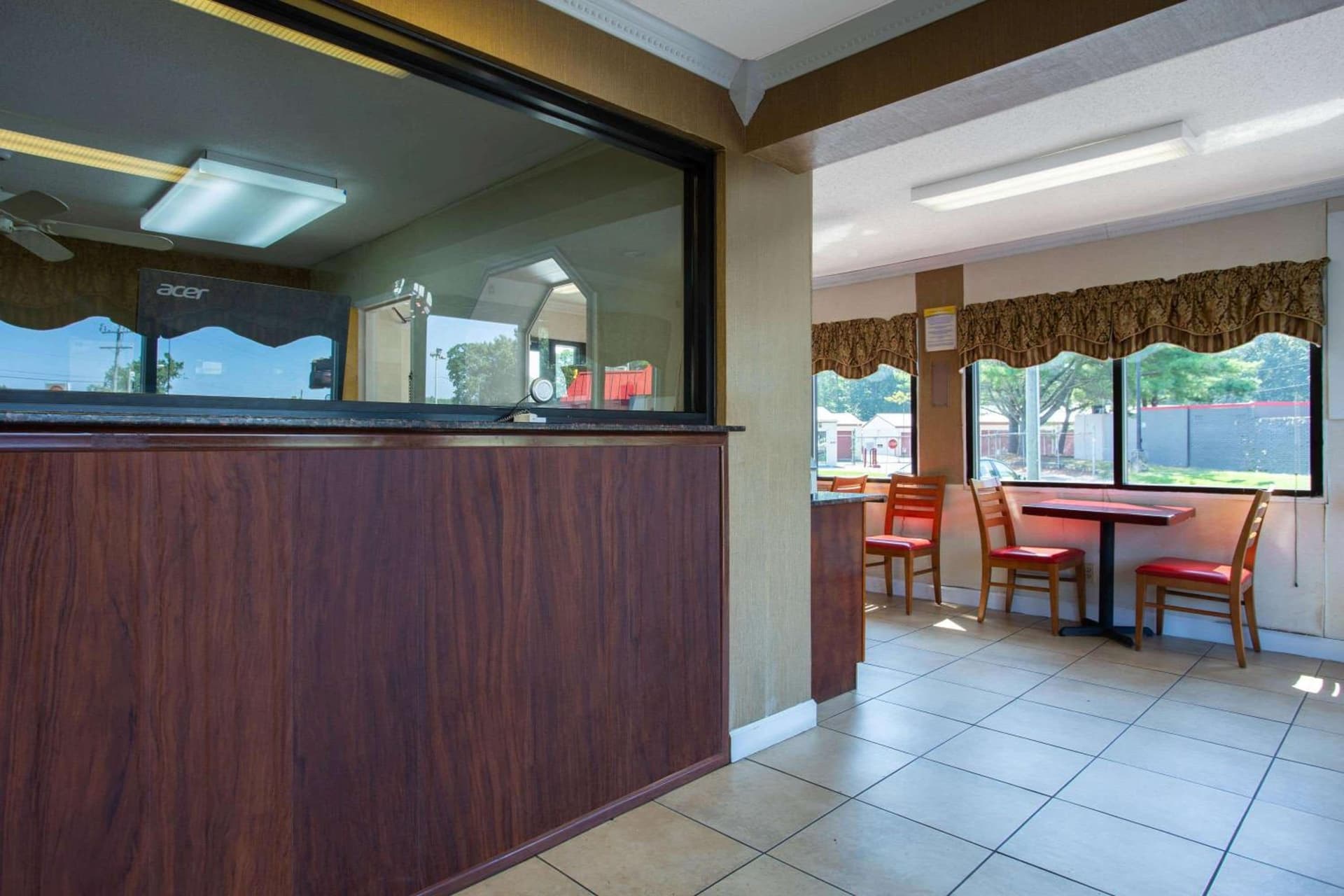 Days Inn by Wyndham Chesapeake gallery photo in Chesapeake, VA — image 27