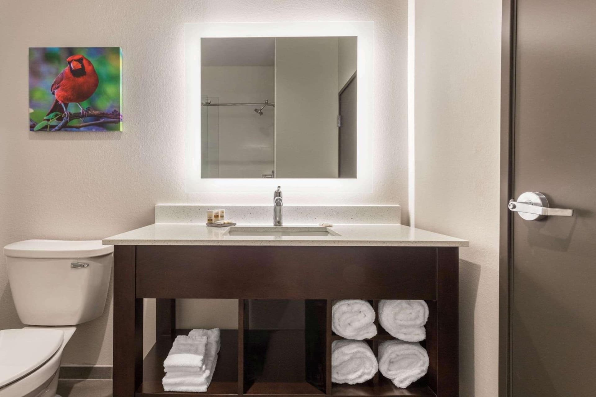 La Quinta Inn and Suites by Wyndham Bloomington gallery photo in Bloomington, IN — image 14