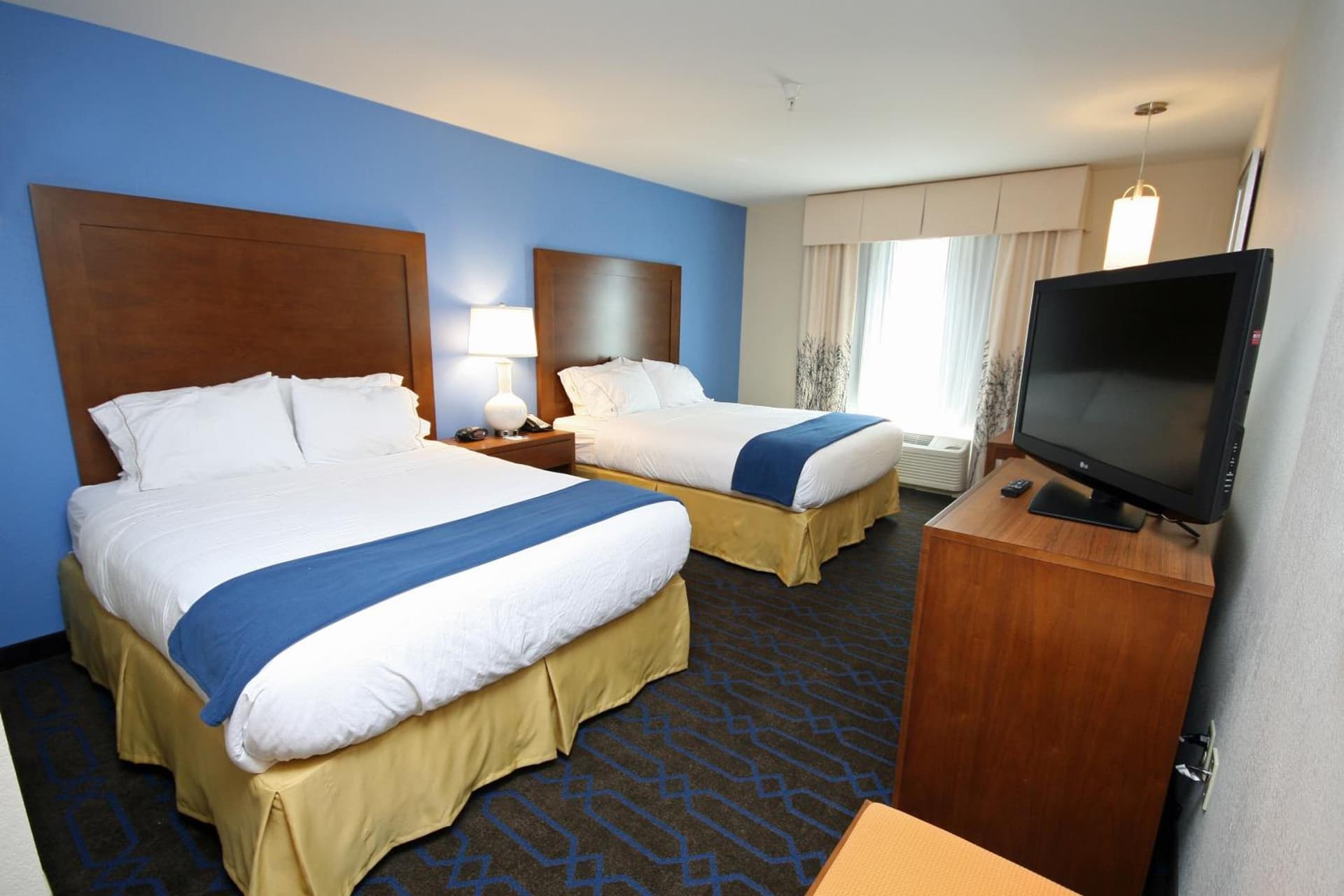 Holiday Inn Express & Suites Terre Haute by IHG property views in Terre Haute, IN — gallery photo 3