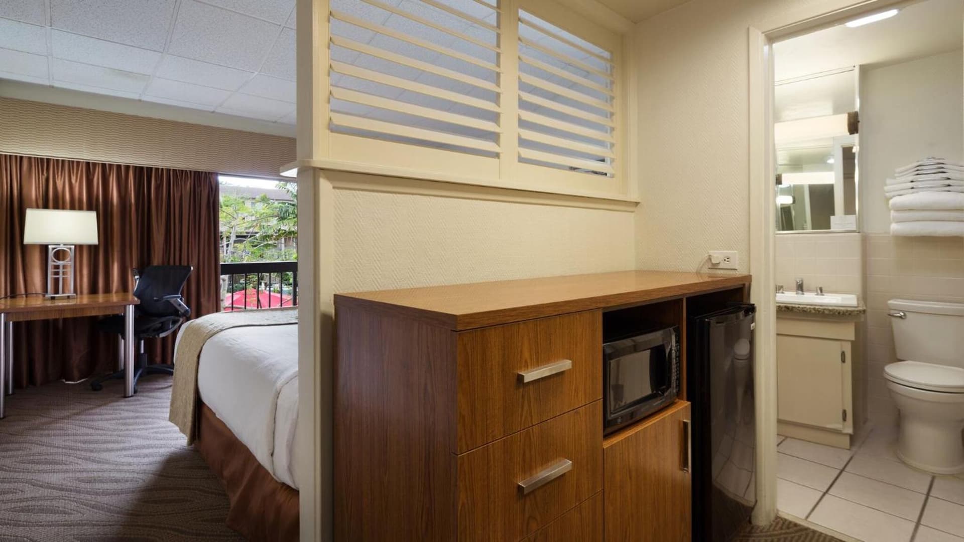 Best Western Naples Inn & Suites gallery photo in Naples, FL — image 9