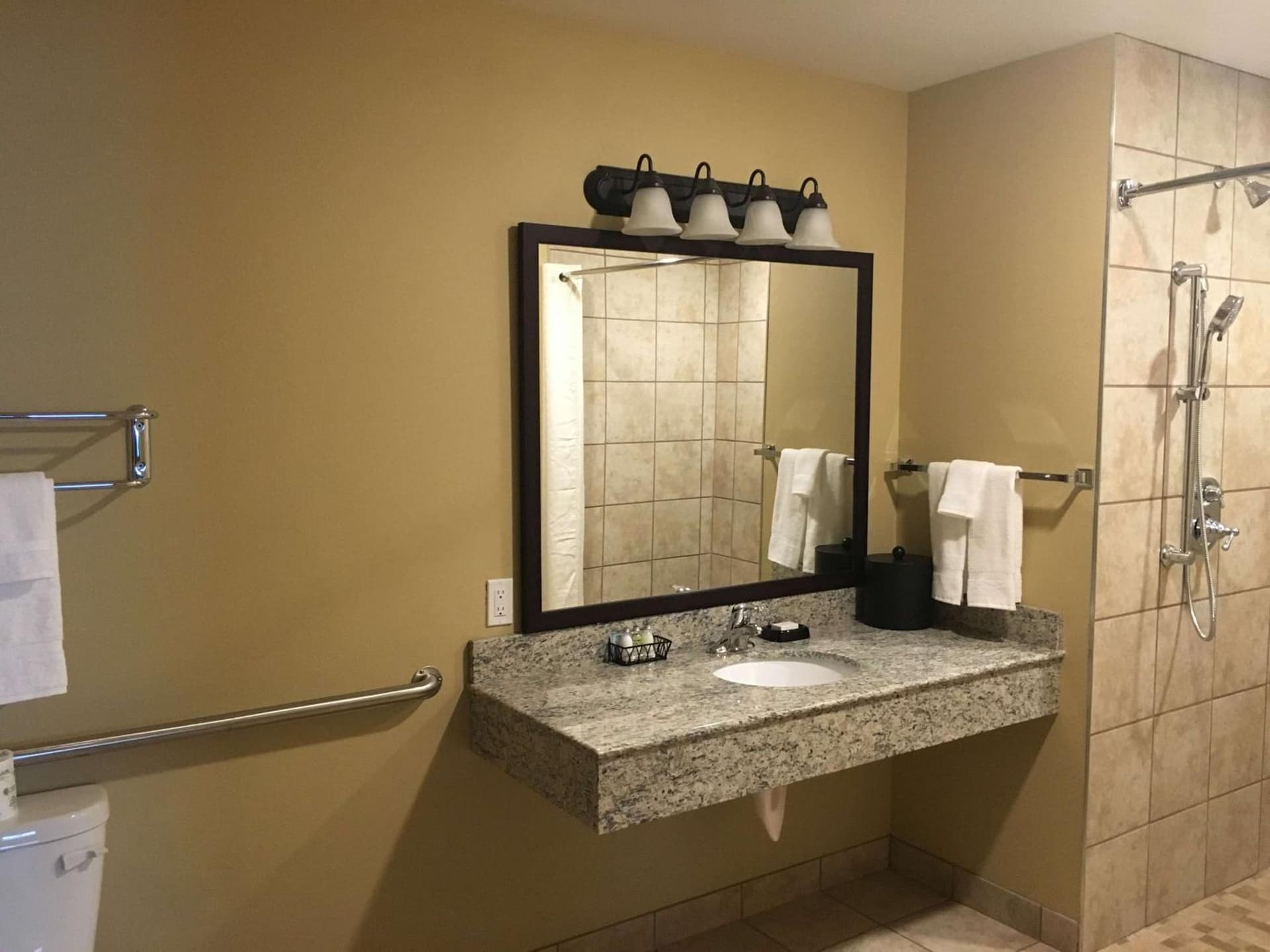 Best Western Plus Vintage Valley Inn gallery photo in Zillah, WA — image 27