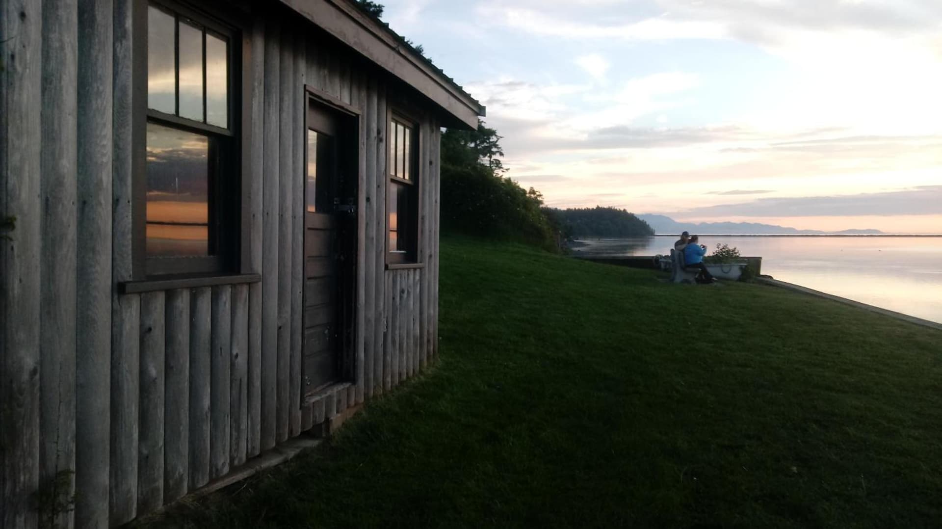 Juan de Fuca Waterfront Hotel & Cottages gallery photo in Sequim, WA — image 74