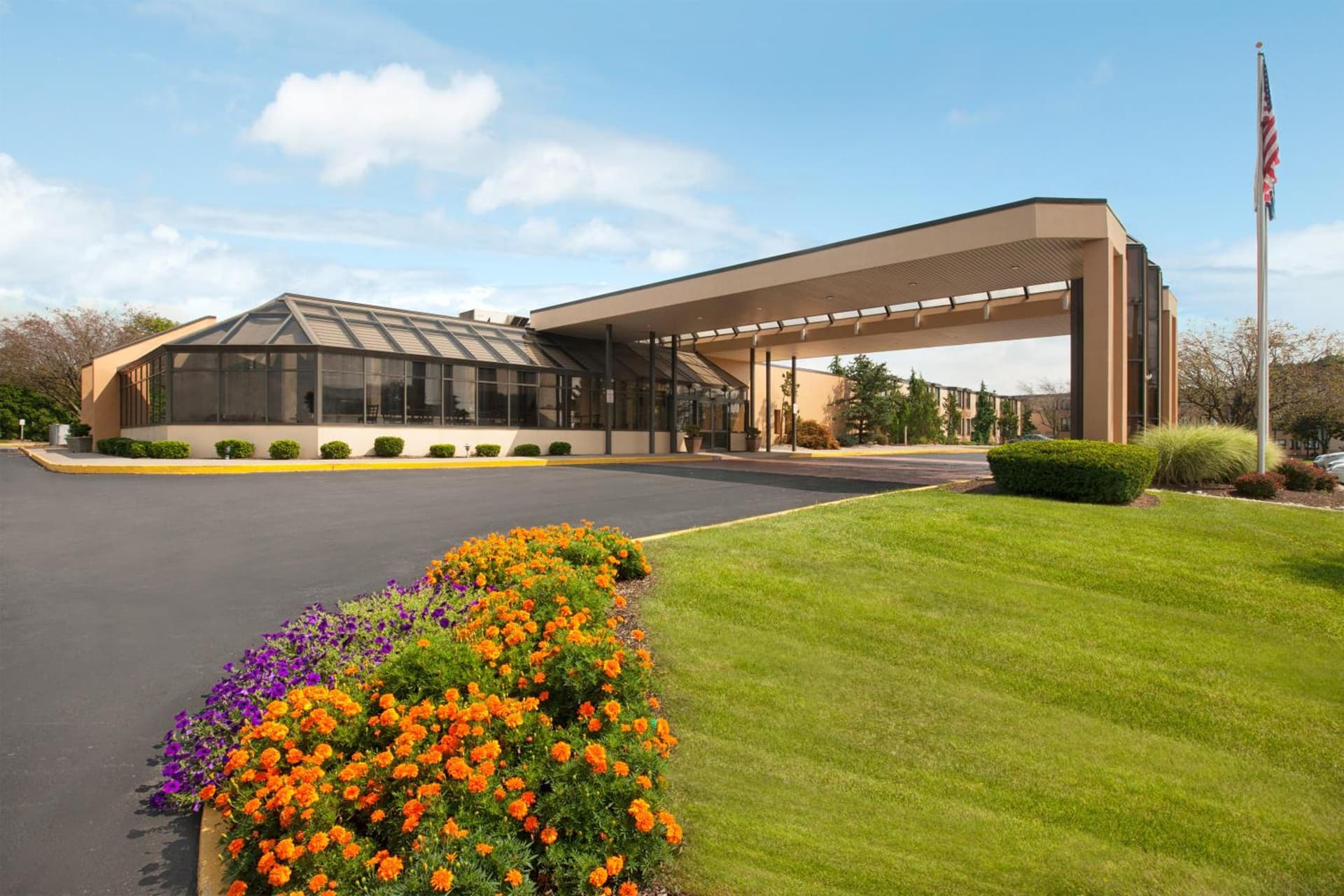 Days Hotel by Wyndham Allentown Airport / Lehigh Valley gallery photo in Allentown, PA — image 11