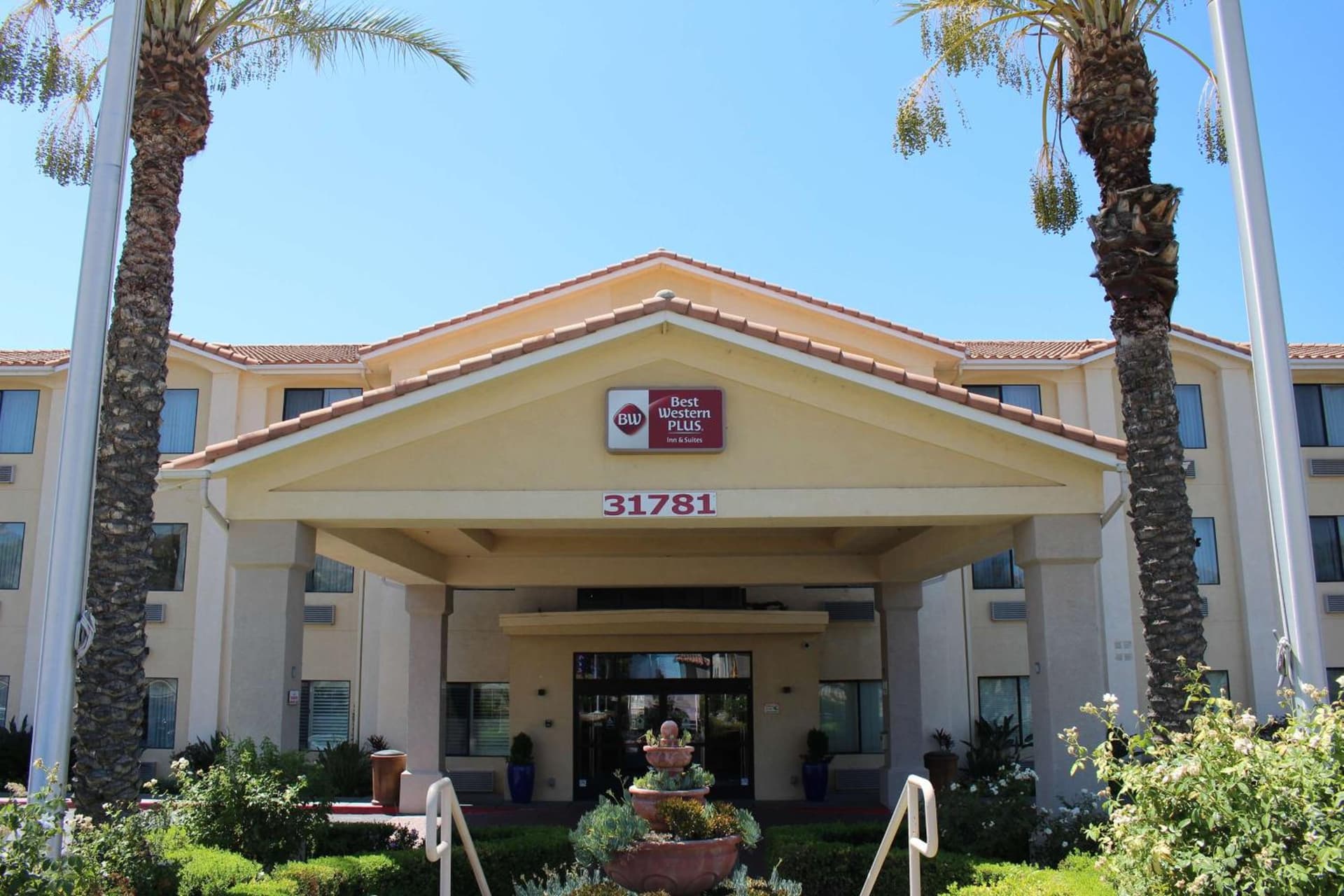 Best Western Plus Lake Elsinore Inn & Suites exterior or lobby in Lake Elsinore, CA — main listing photo