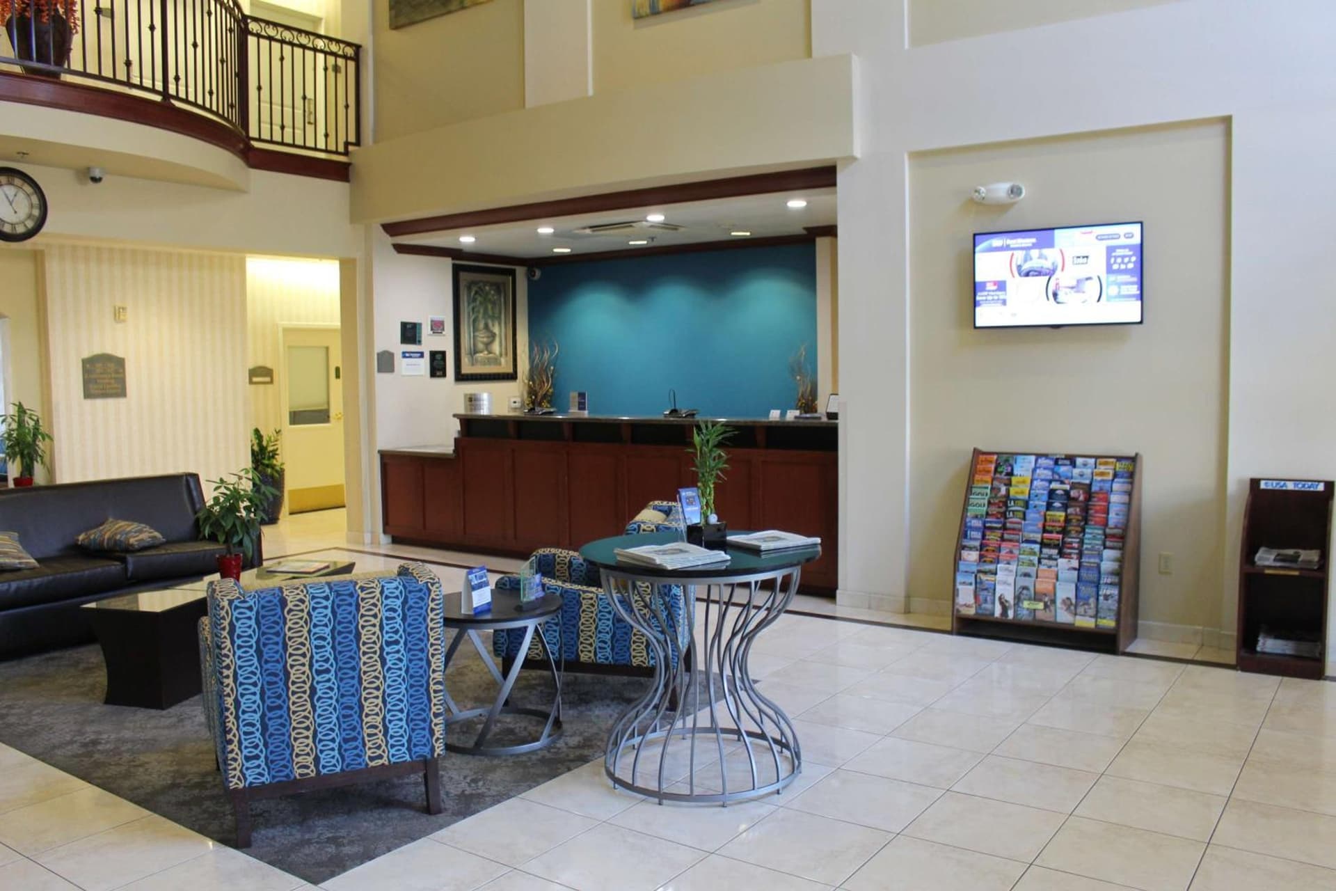 Best Western Plus Lake Elsinore Inn & Suites gallery photo in Lake Elsinore, CA — image 27