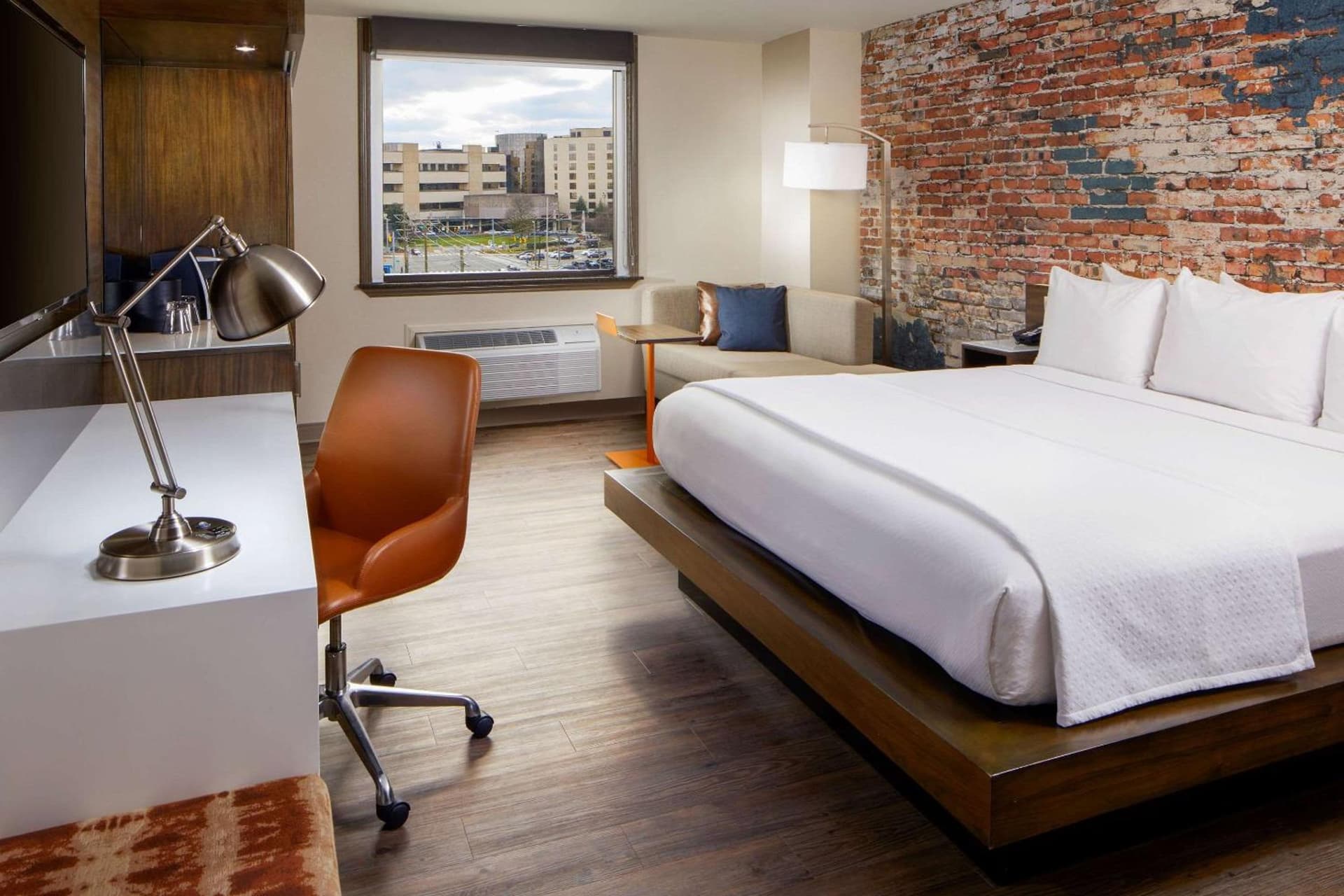 The Lodge at Duke Medical Center gallery photo in Durham, NC — image 4
