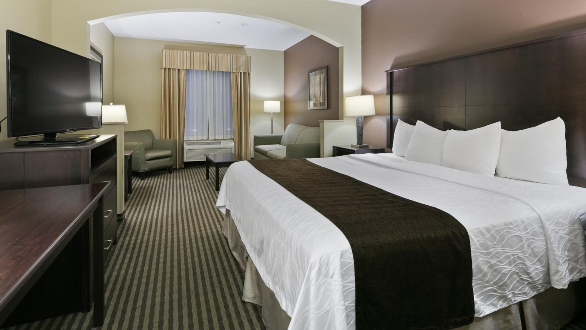 Best Western Plus Port of Camas-Washougal Convention Center gallery photo in Washougal, WA — image 14