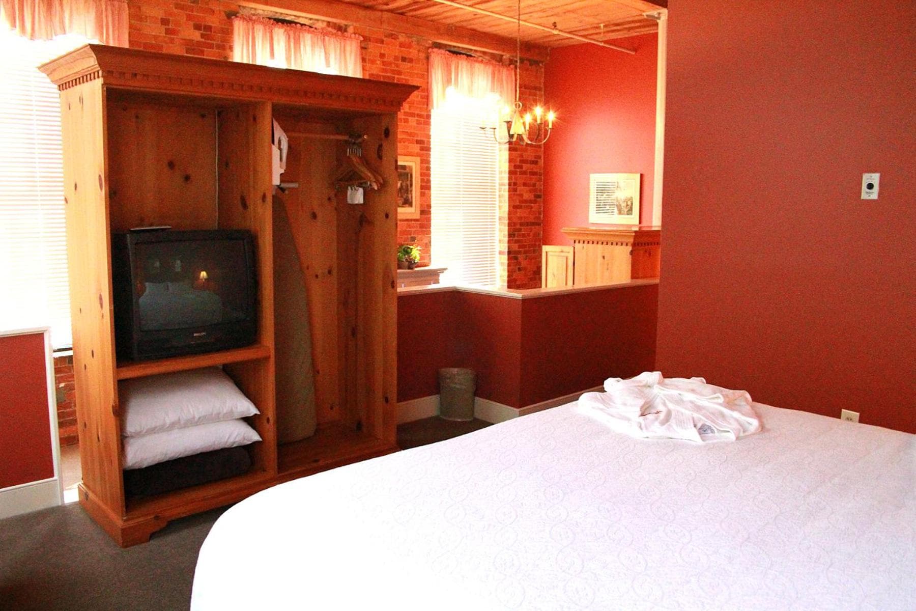 The Historic Brookstown Inn, Trademark Collection by Wyndham gallery photo in Winston-Salem, NC — image 11