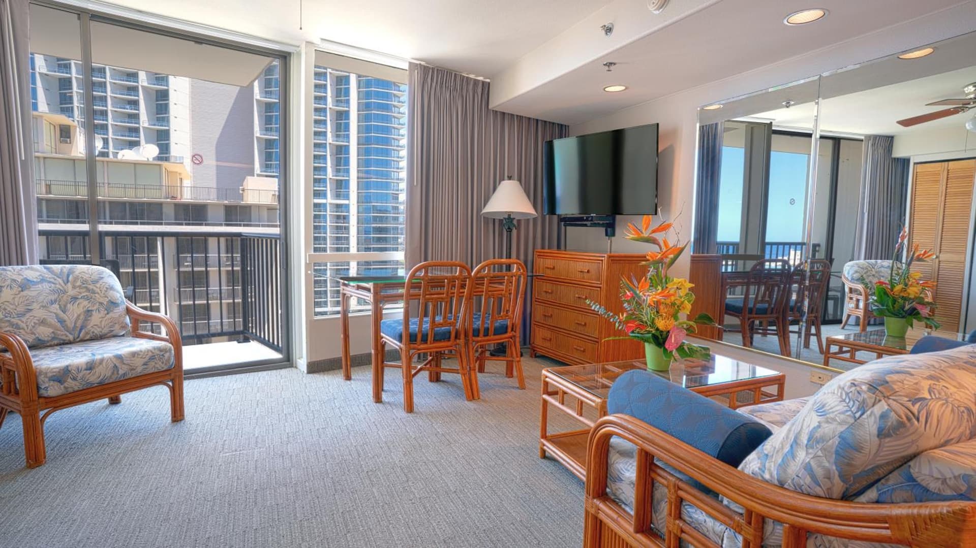 The Imperial Hawaii Resort gallery photo in Honolulu, HI — image 43
