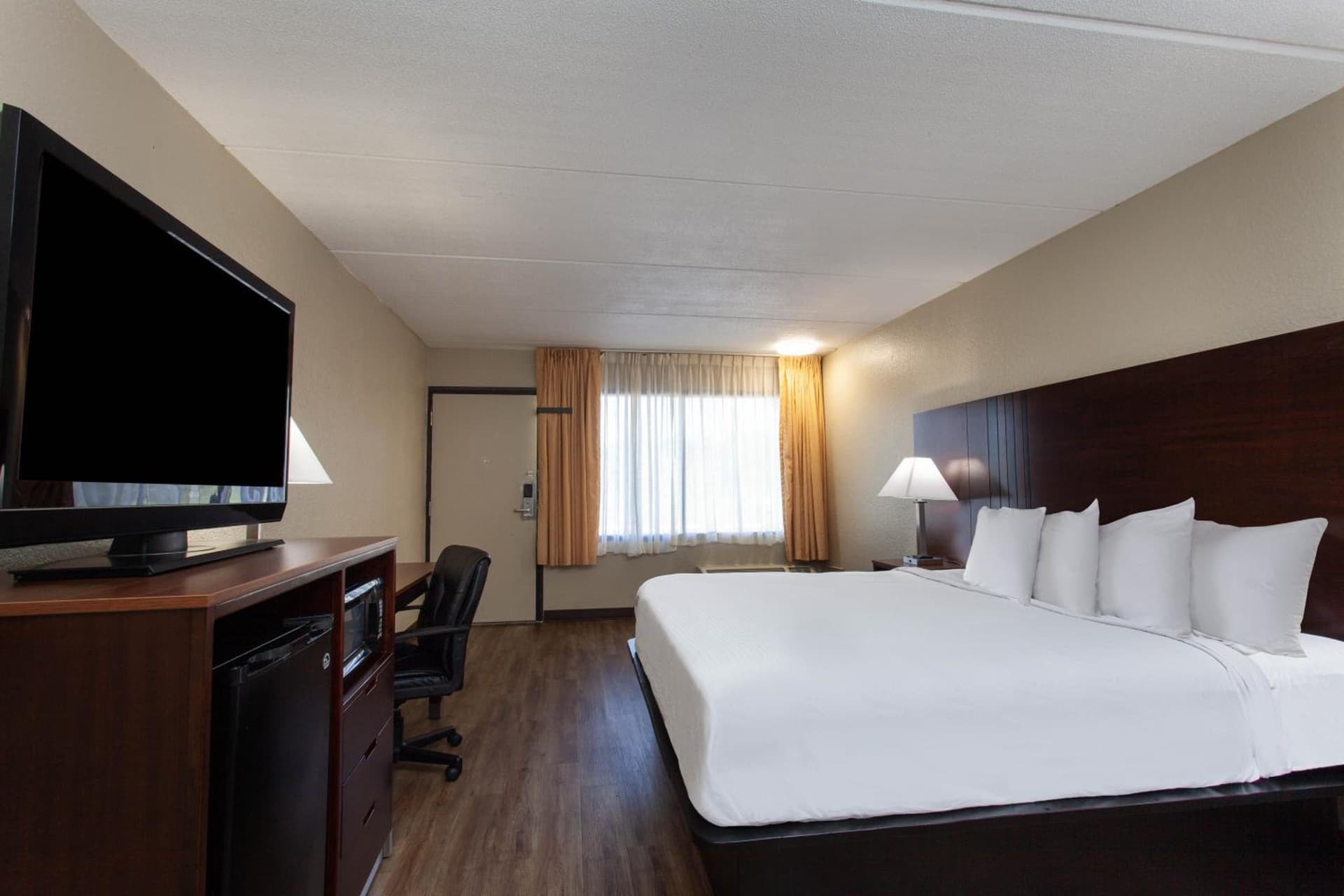 Travelodge by Wyndham Deltona gallery photo in Deltona, FL — image 8