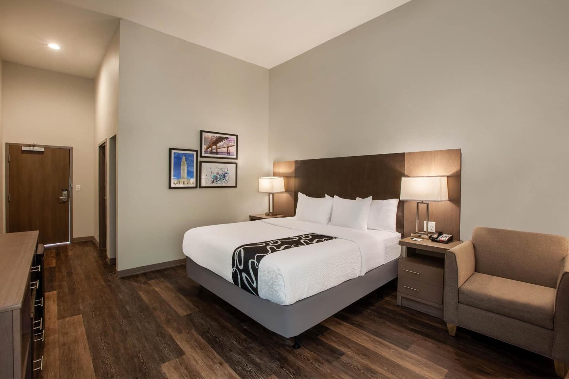 La Quinta Inn & Suites by Wyndham Lafayette Oil Center gallery photo in Lafayette, LA — image 10