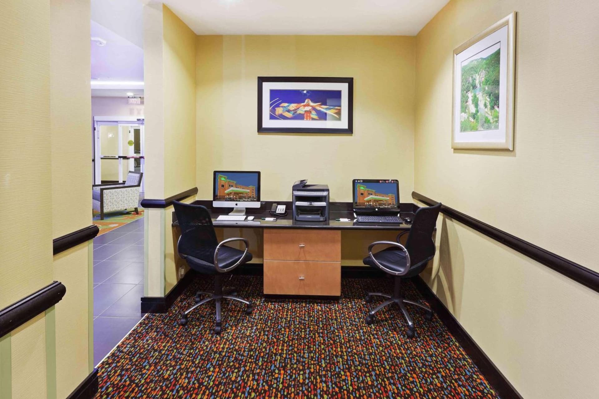 La Quinta by Wyndham Tulsa - Catoosa gallery photo in Catoosa, OK — image 14