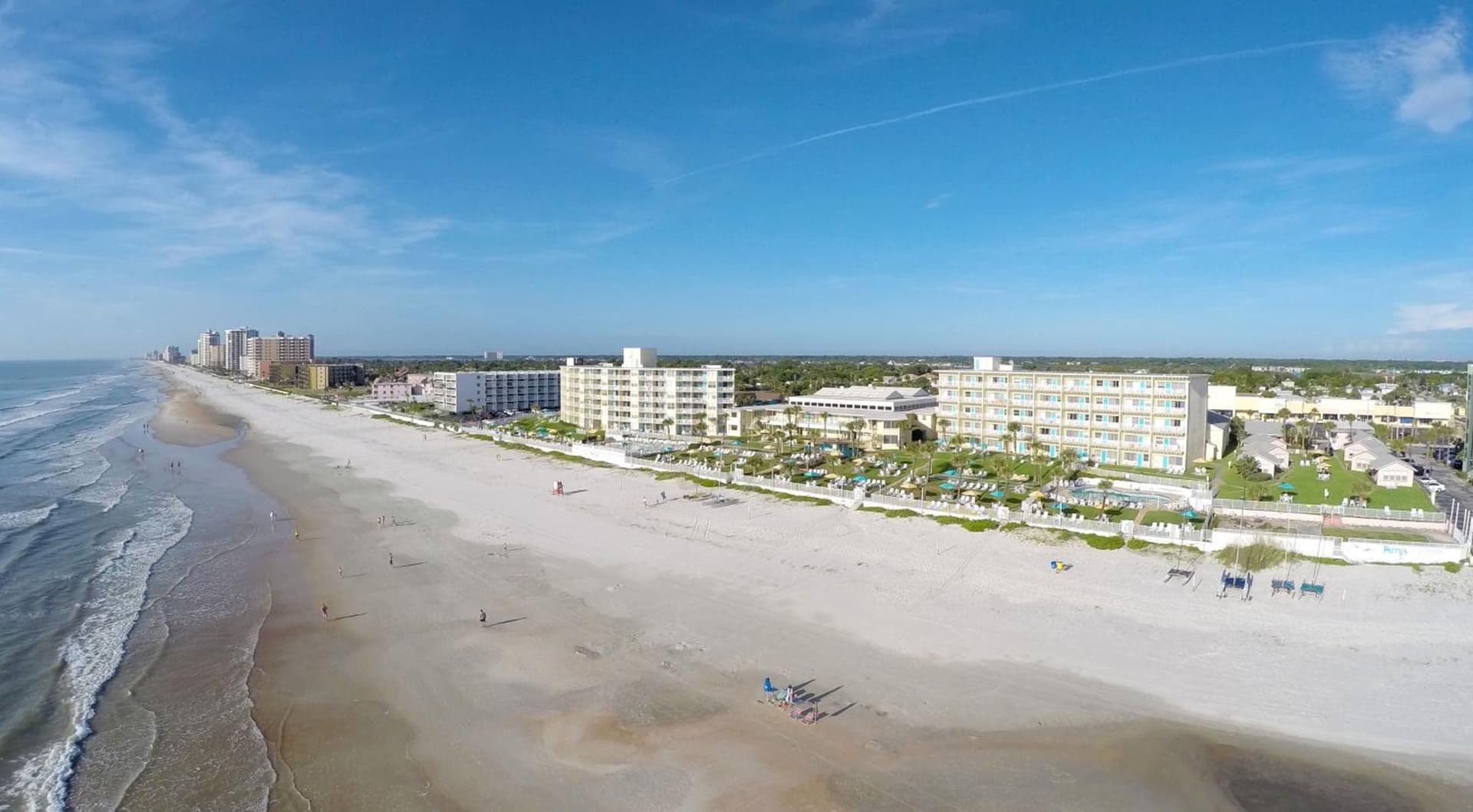 Perry's Ocean-Edge Resort property views in Daytona Beach, FL — gallery photo 3
