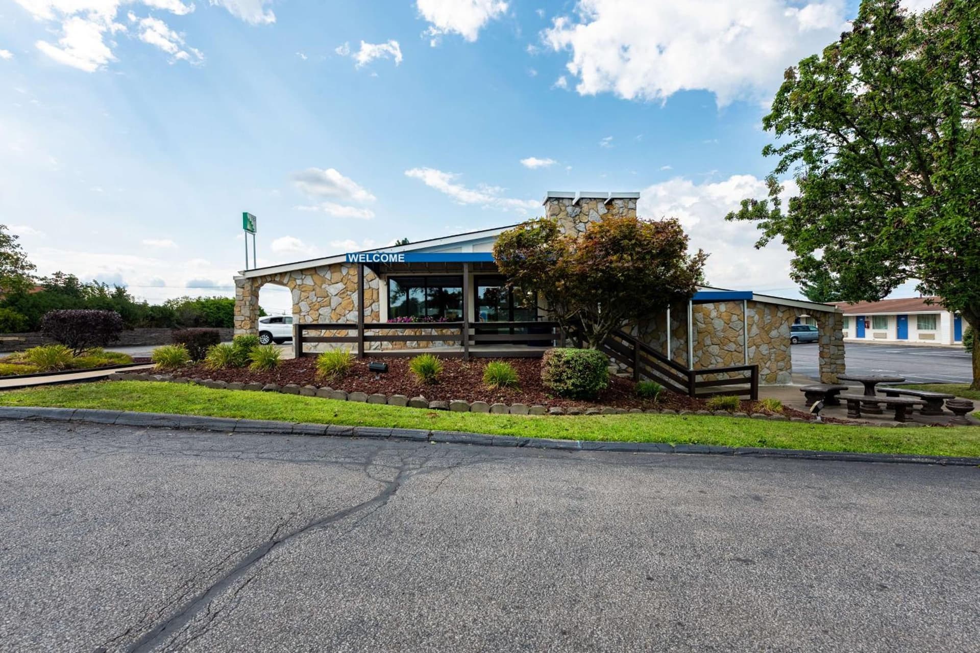 Motel 6-Mansfield, OH property views in Mansfield, OH — gallery photo 3